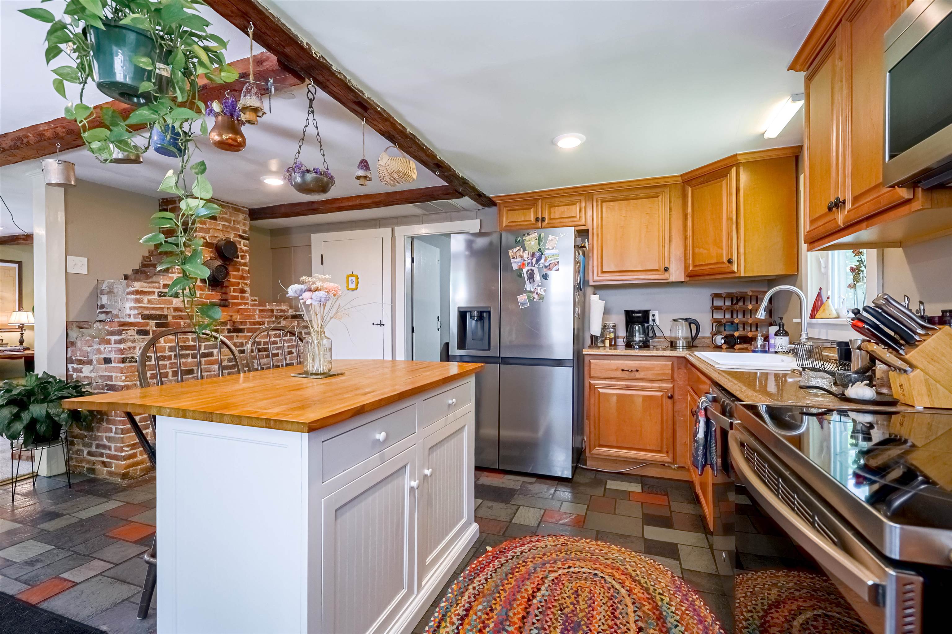 19 Rogers Rd, Bennington, NH 03442