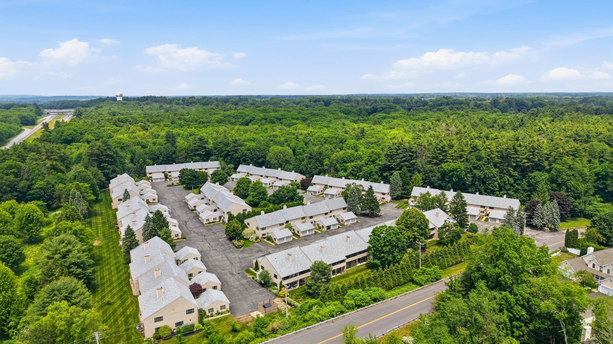 13 Hampton Towne Est, Hampton, NH 03842