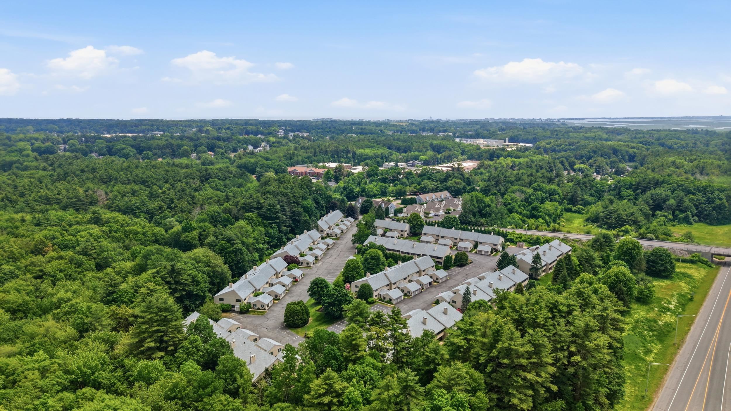 13 Hampton Towne Est, Hampton, NH 03842