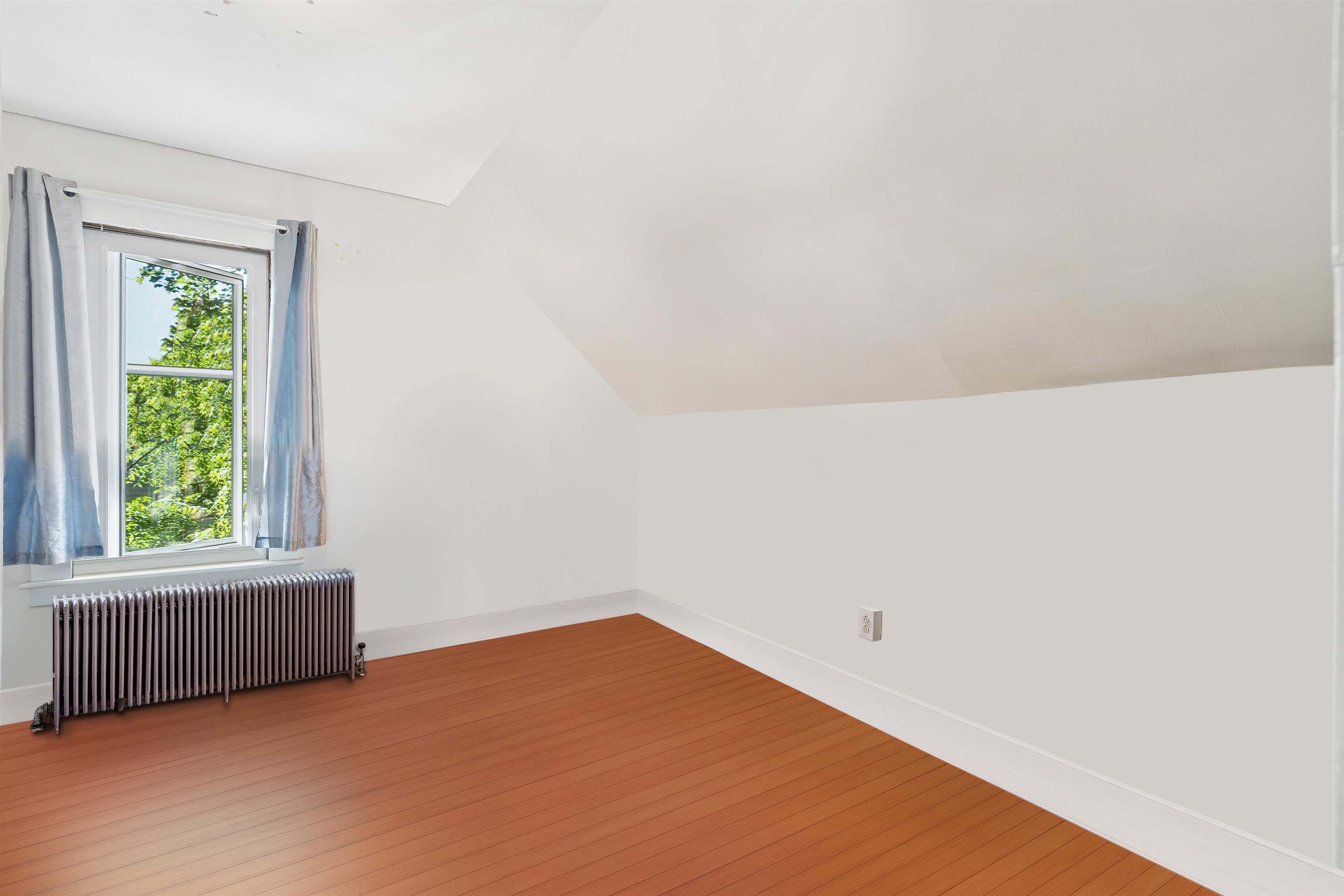 Virtually cleared to respect tenant privacy 25543151