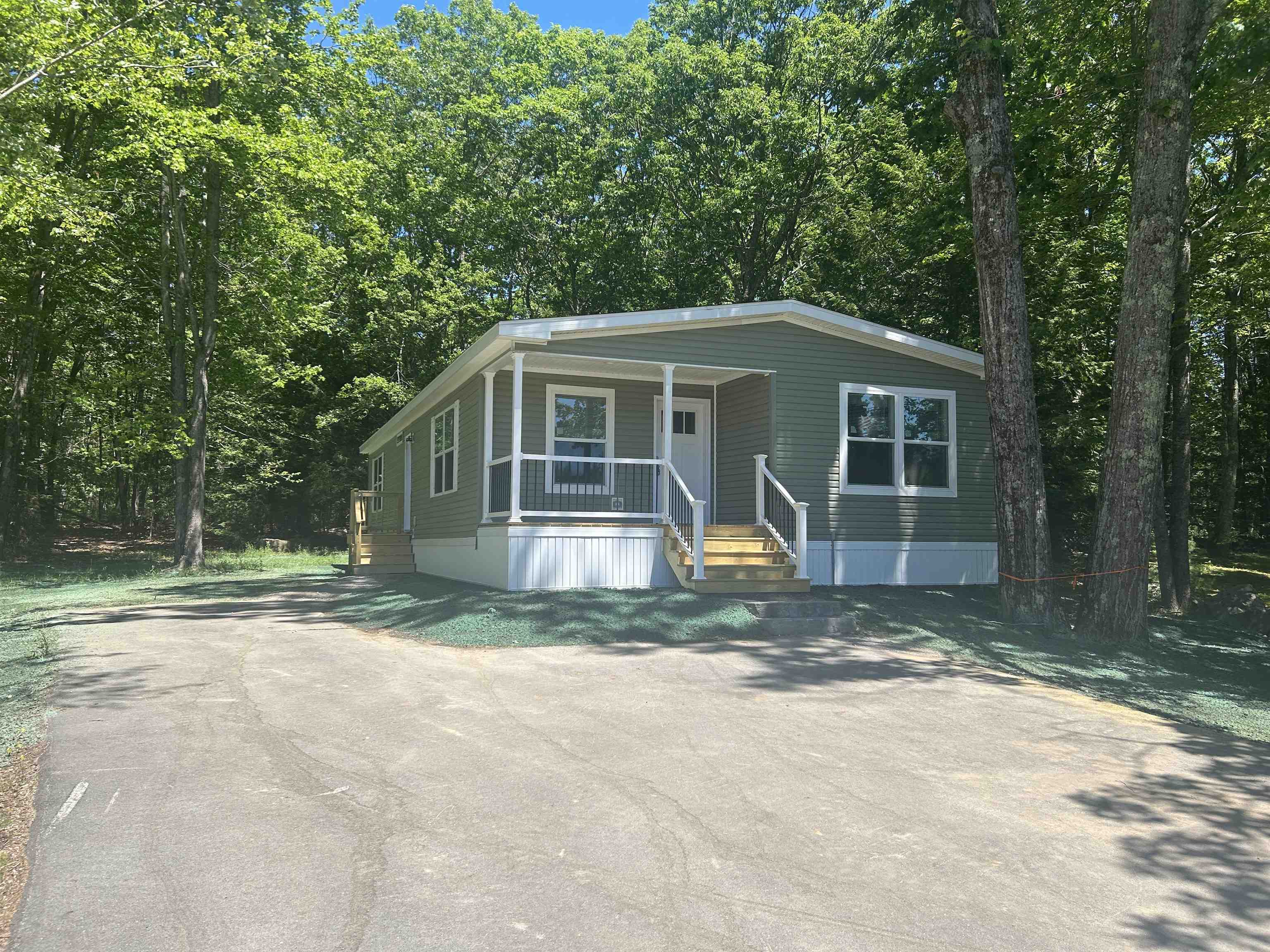 6 Country Ridge Pk, Rochester, NH 03867-4505