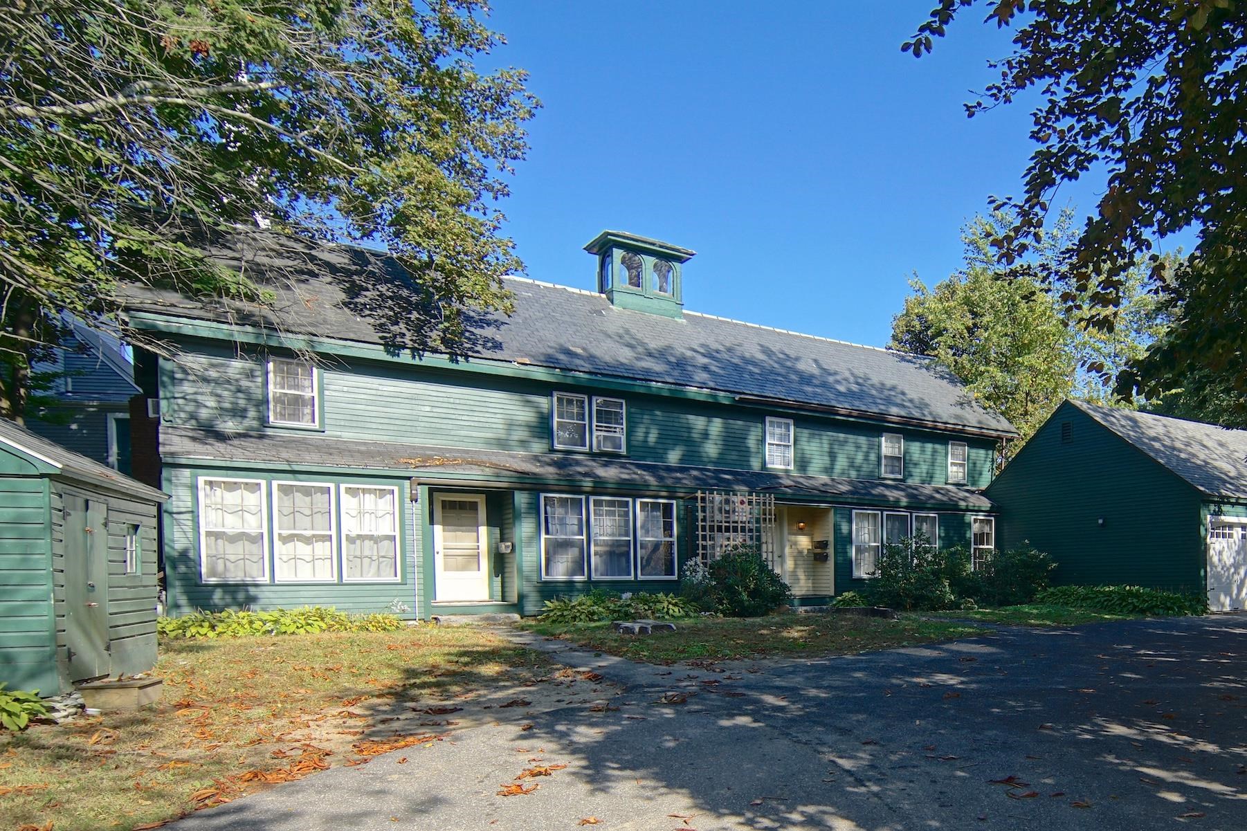 53 Austin St, Portsmouth, NH 03801