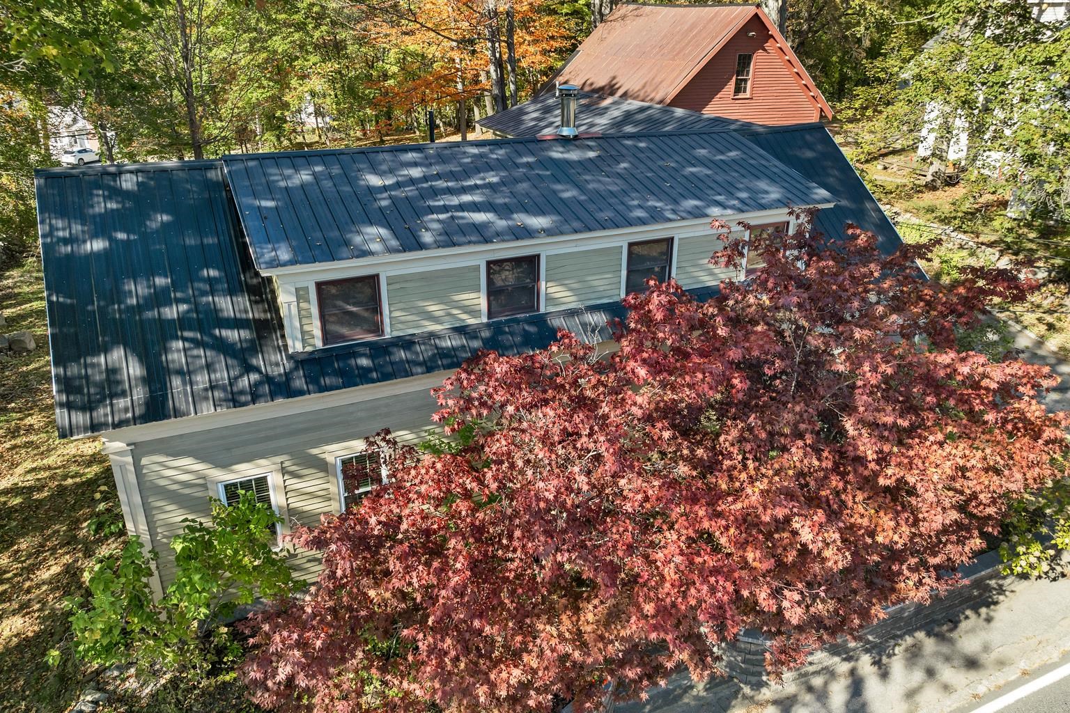 108 Center St, Wolfeboro, NH 03894