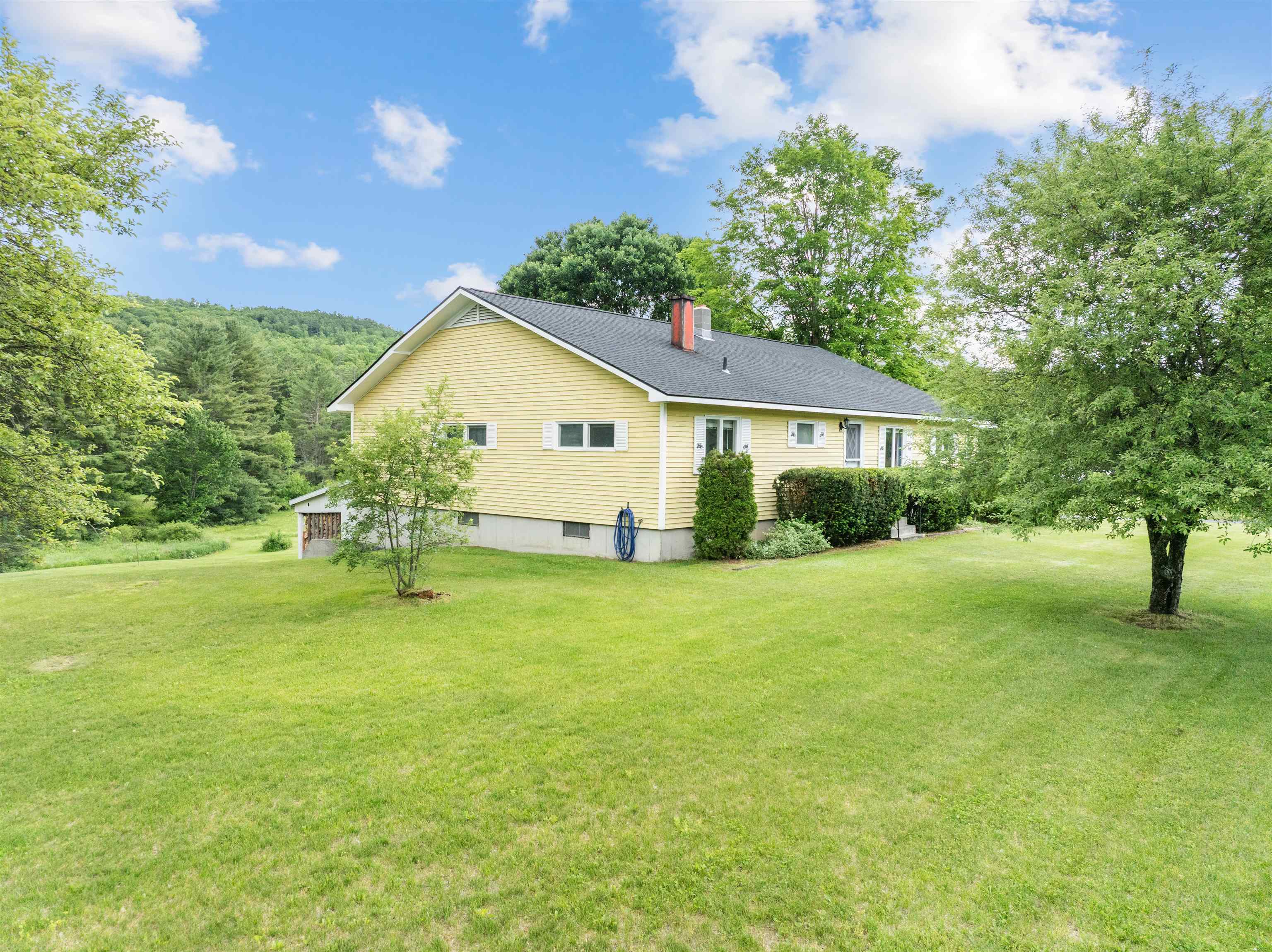 1890 Littleton Rd, Monroe, NH 03771