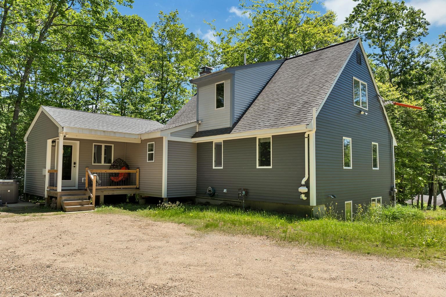 5 Holiday Ridge Rd, Bartlett, NH 03812