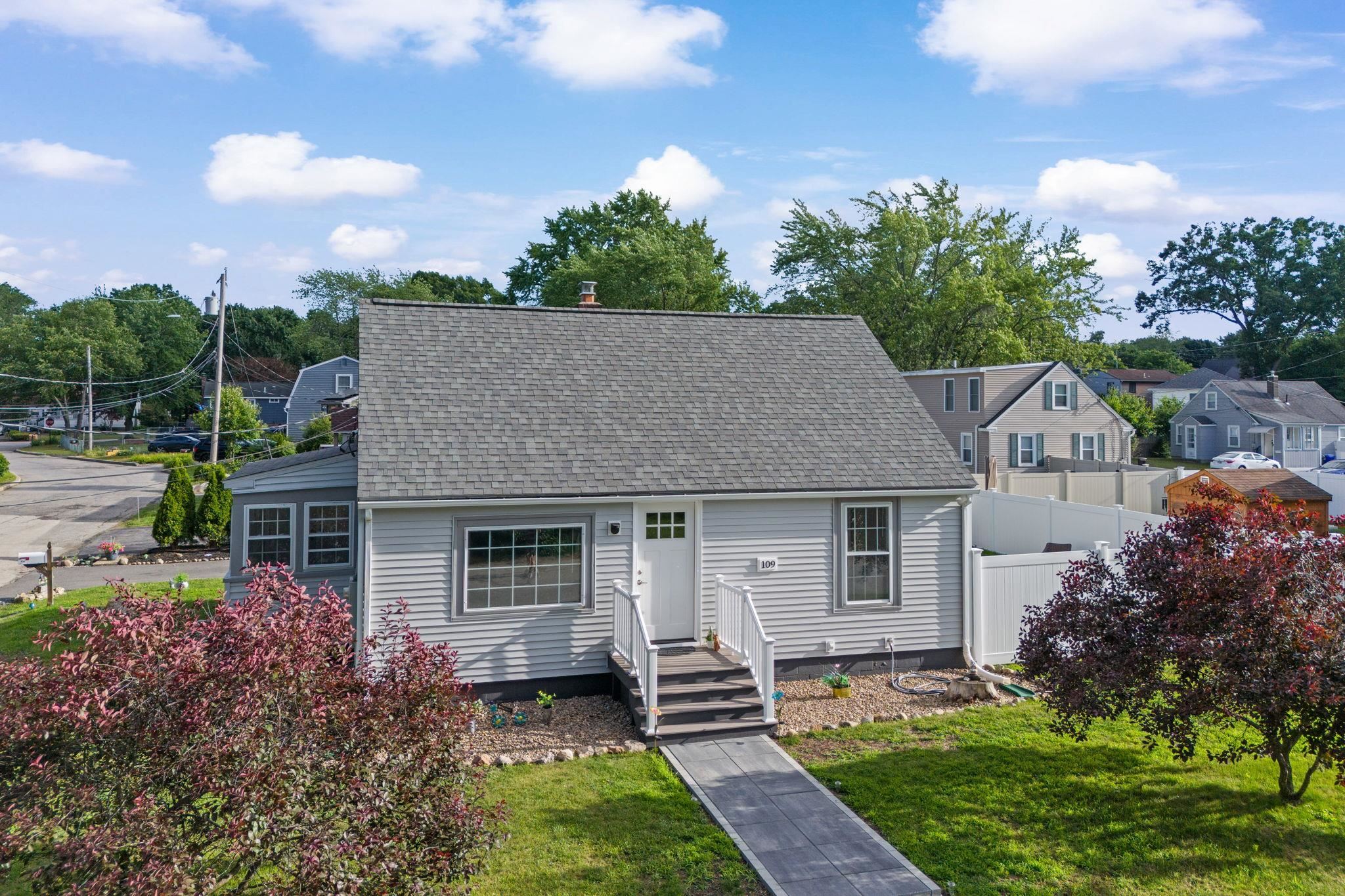 109 Purchase St, Manchester, NH 03103
