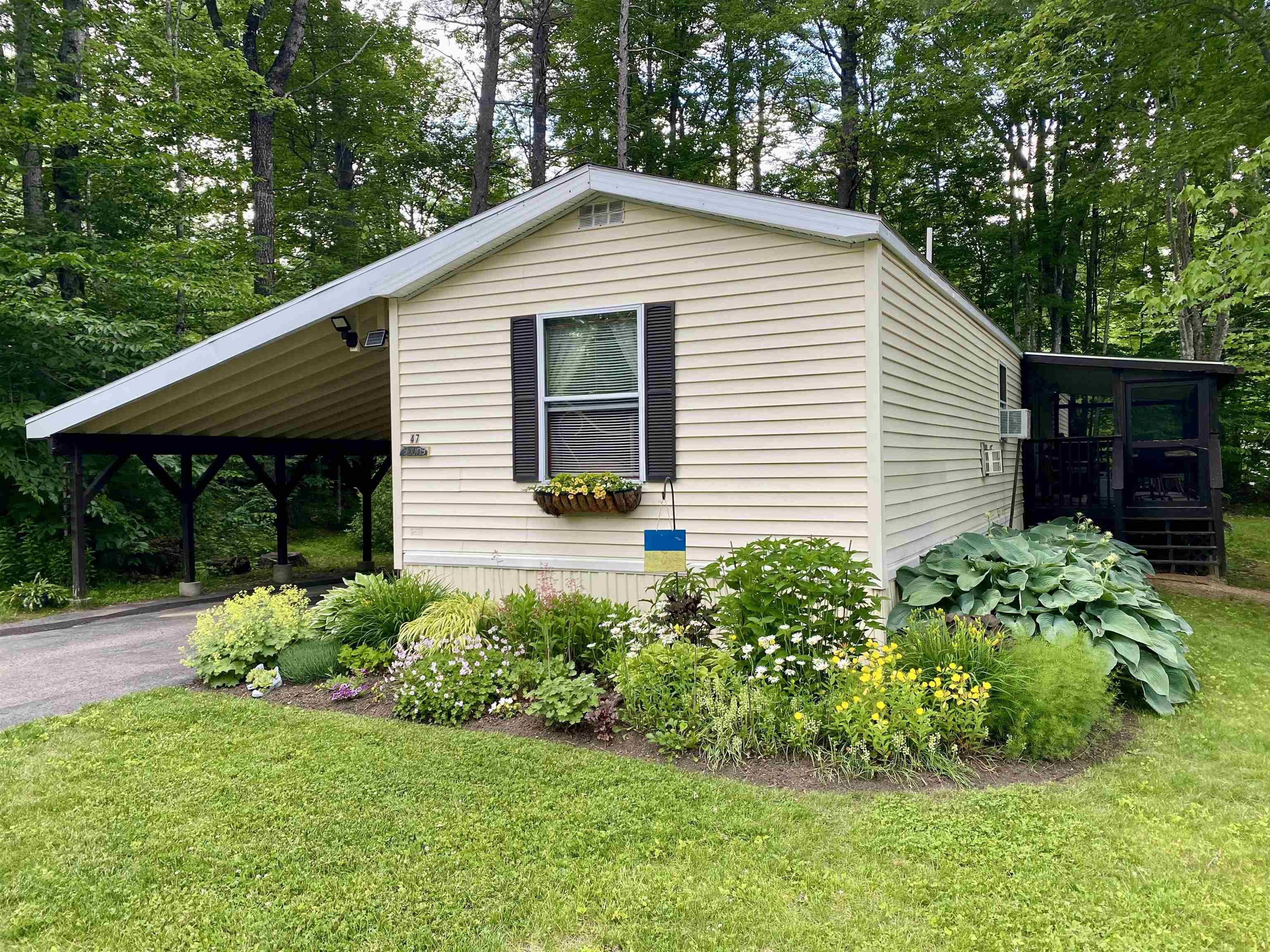 47 Fox Hill Ln, Conway, NH 03813