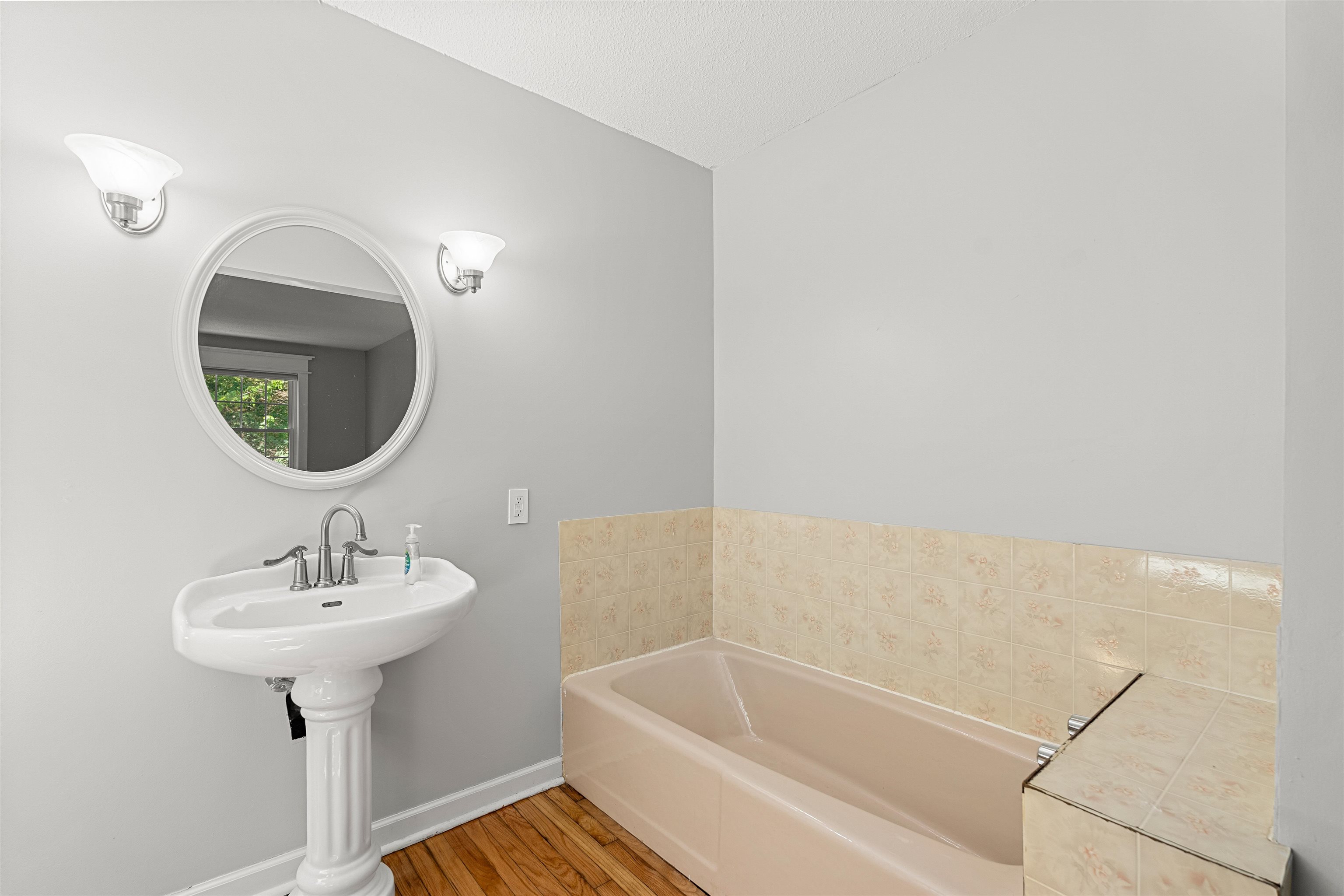 61 Sofia Way, Nottingham, NH 03290