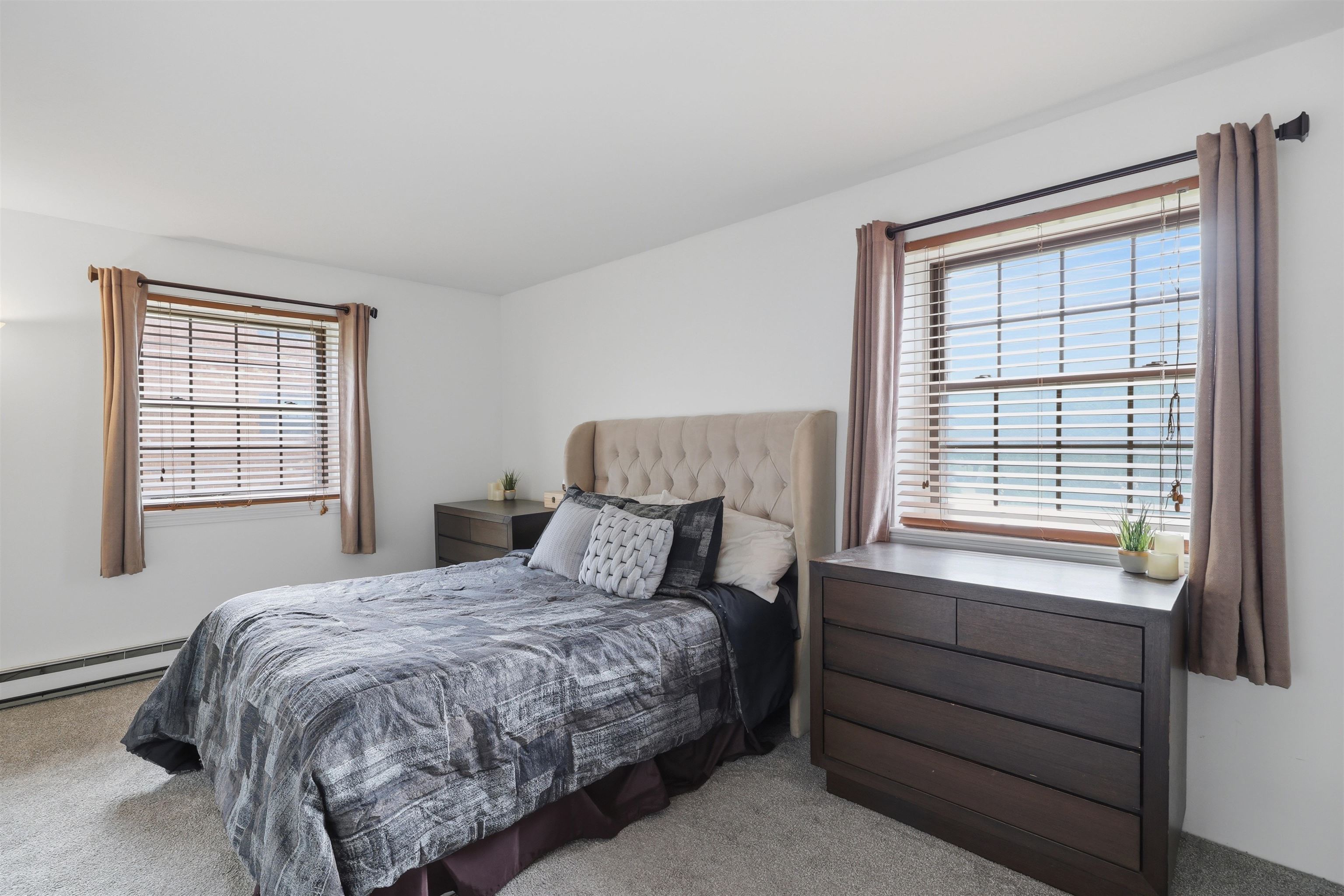 1 Bristol Ct #211, Derry, NH 03038