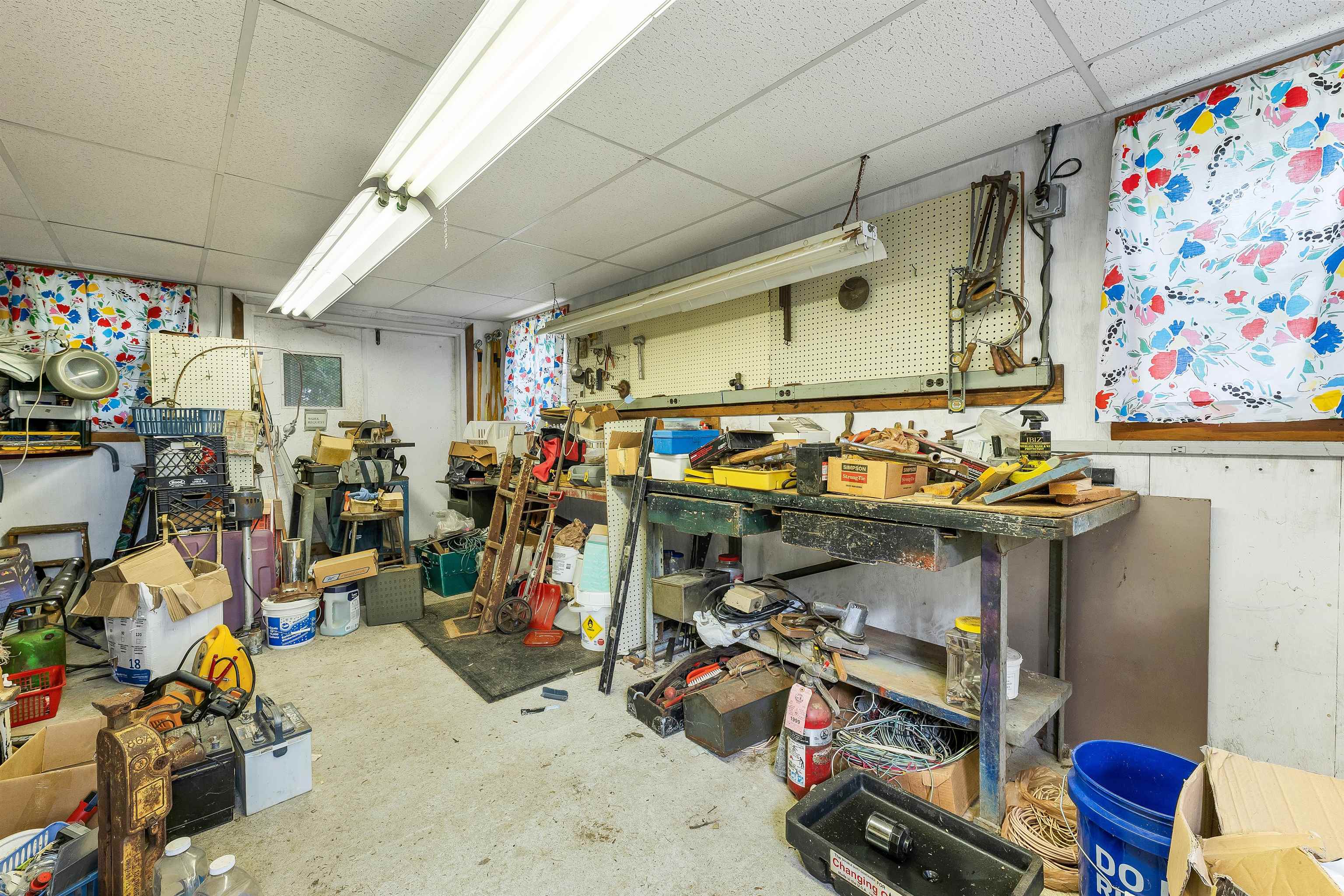244 Pine St, Laconia, NH 03246