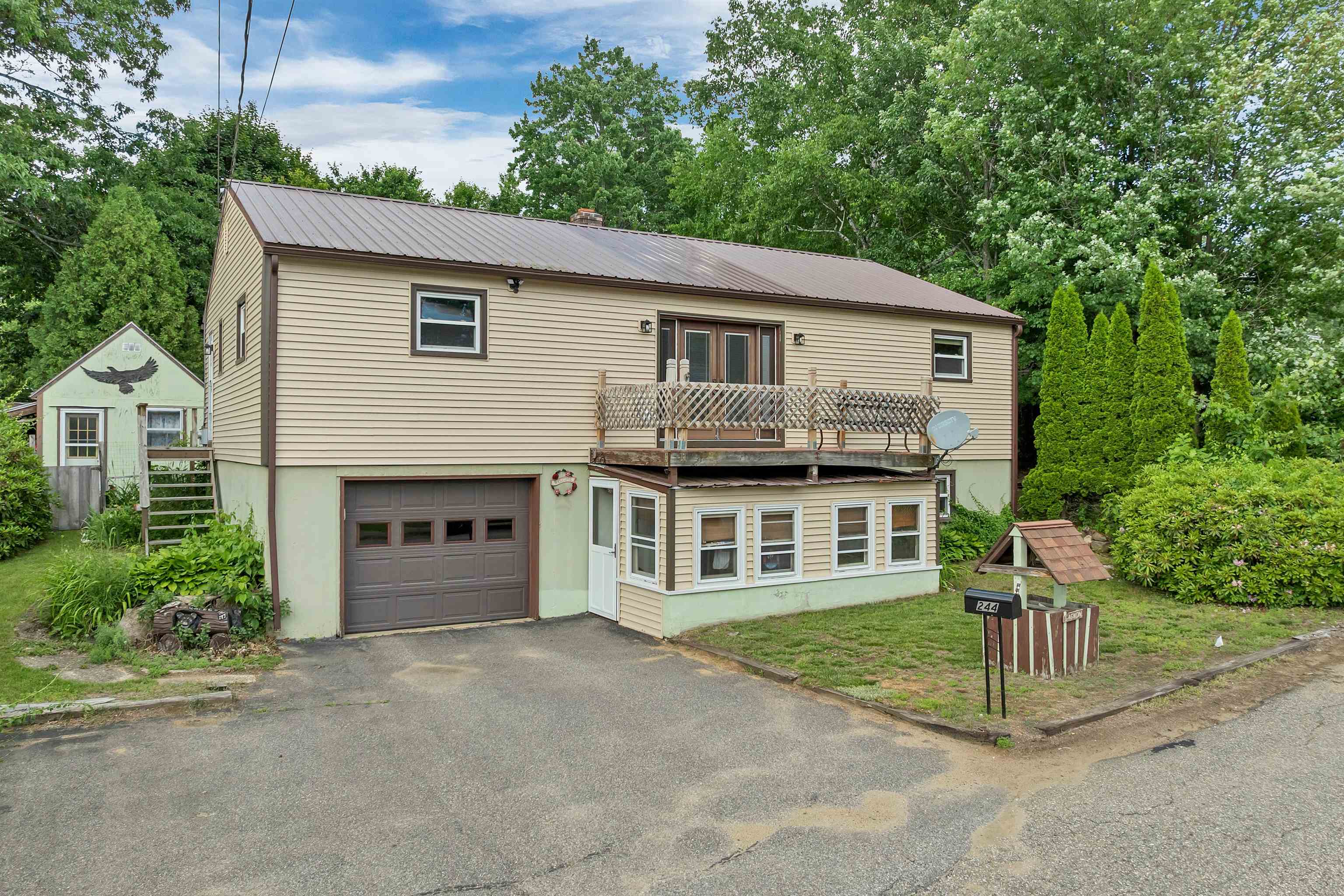 244 Pine Street Extension, Laconia, NH 03246