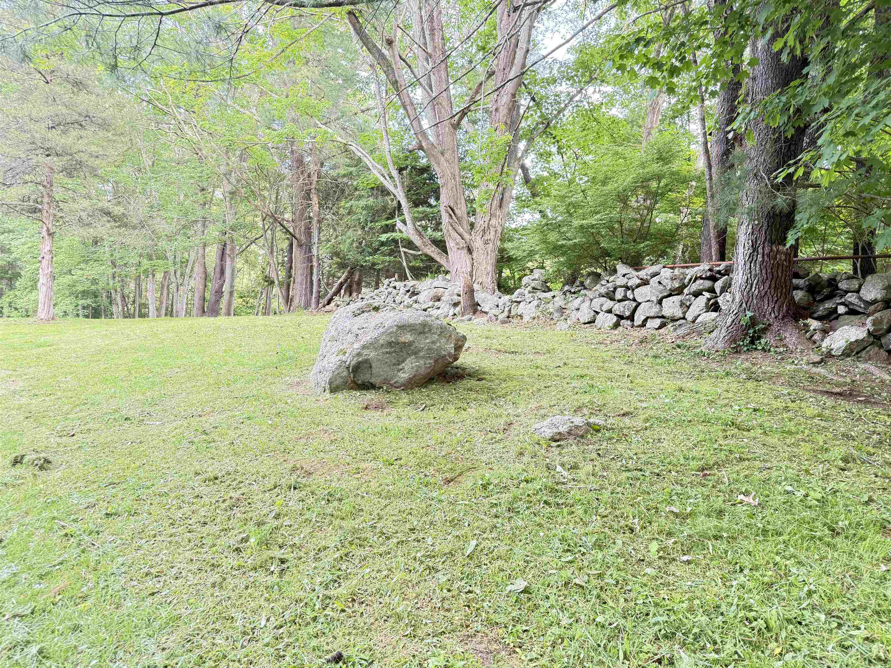 588 Wallis Rd, Rye, NH 03870