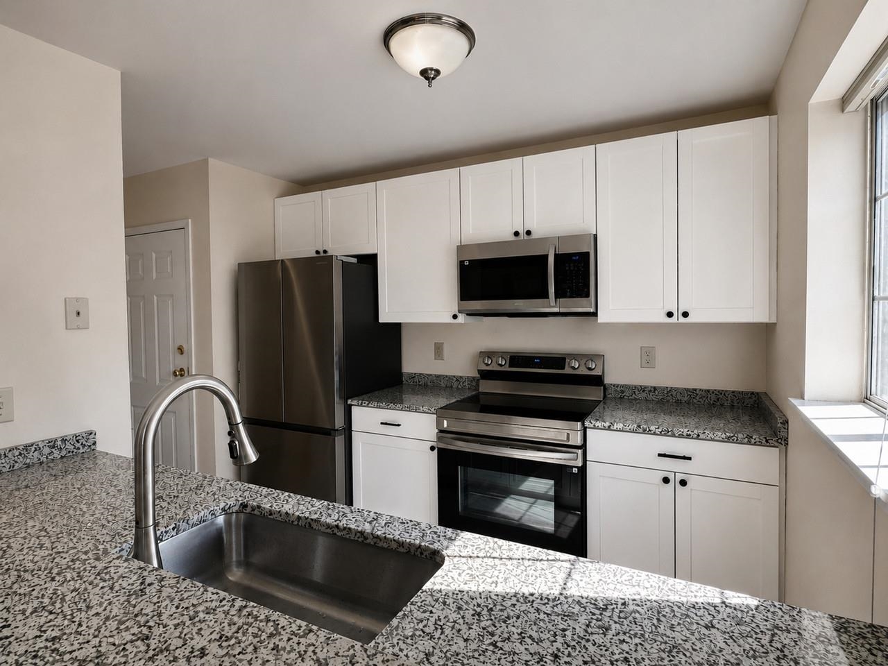 Photo 2 of Townhouse for sale at 93 Hildred Dr, Burlington, VT 05401 | MLS# 5095260 | Listing updated on 2026-09-18