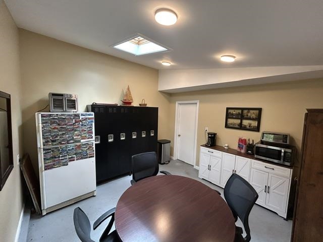 219 Main St, Sandown, NH 03873