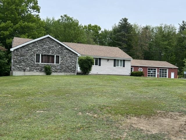 219 Main St, Sandown, NH 03873