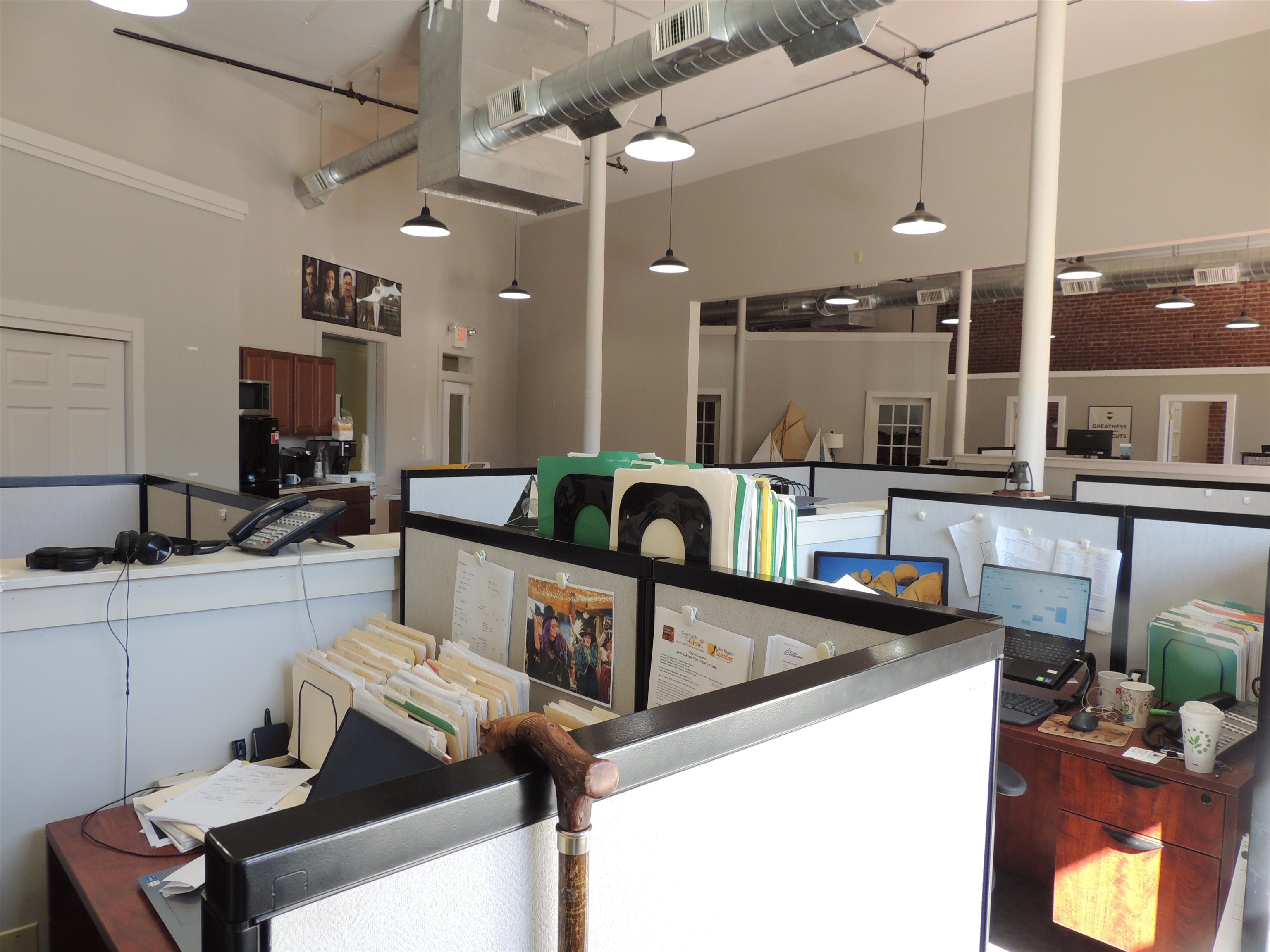 604 Main Street — photo 2