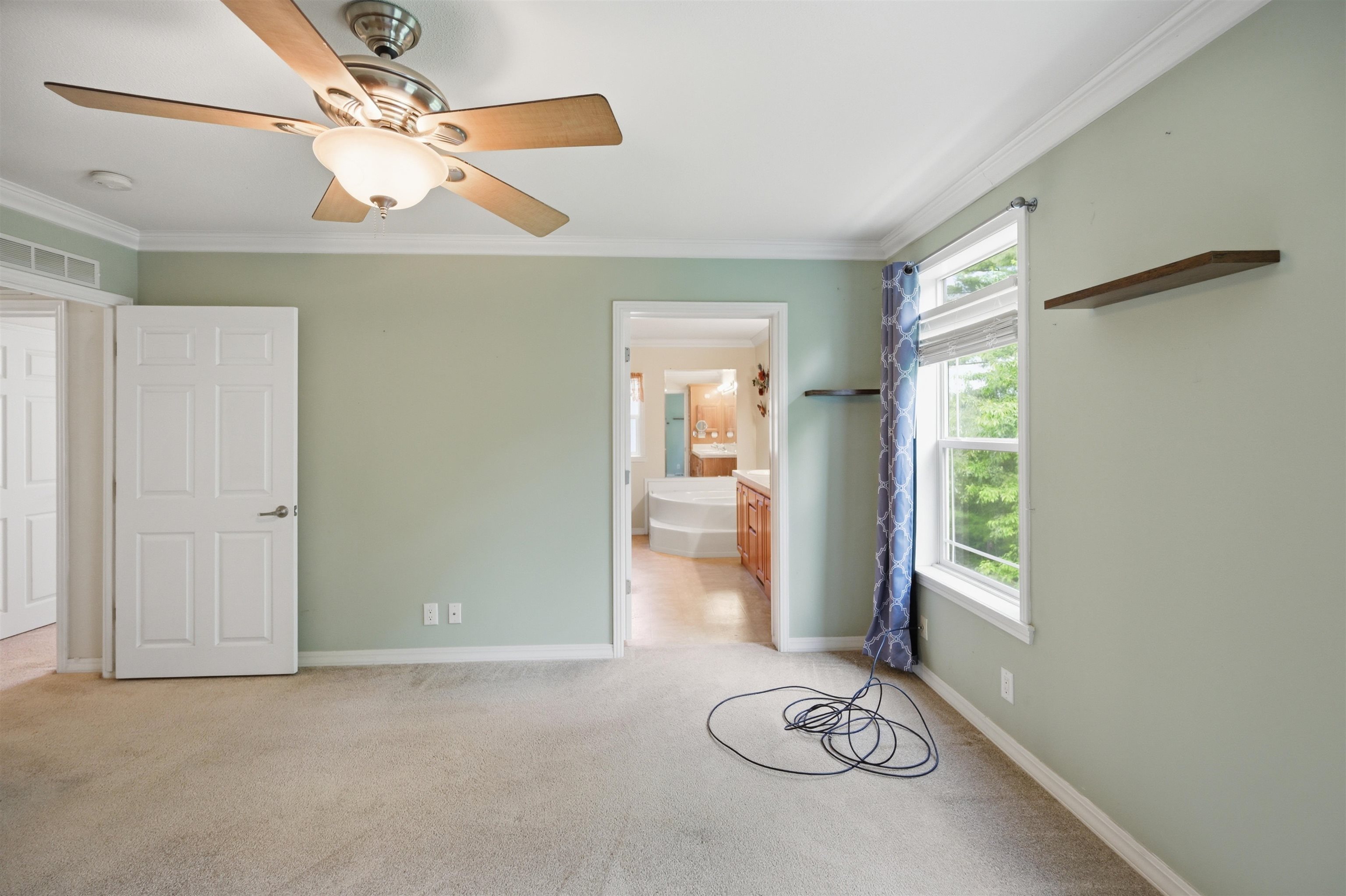 35 Sawmill Rg, Sandown, NH 03873