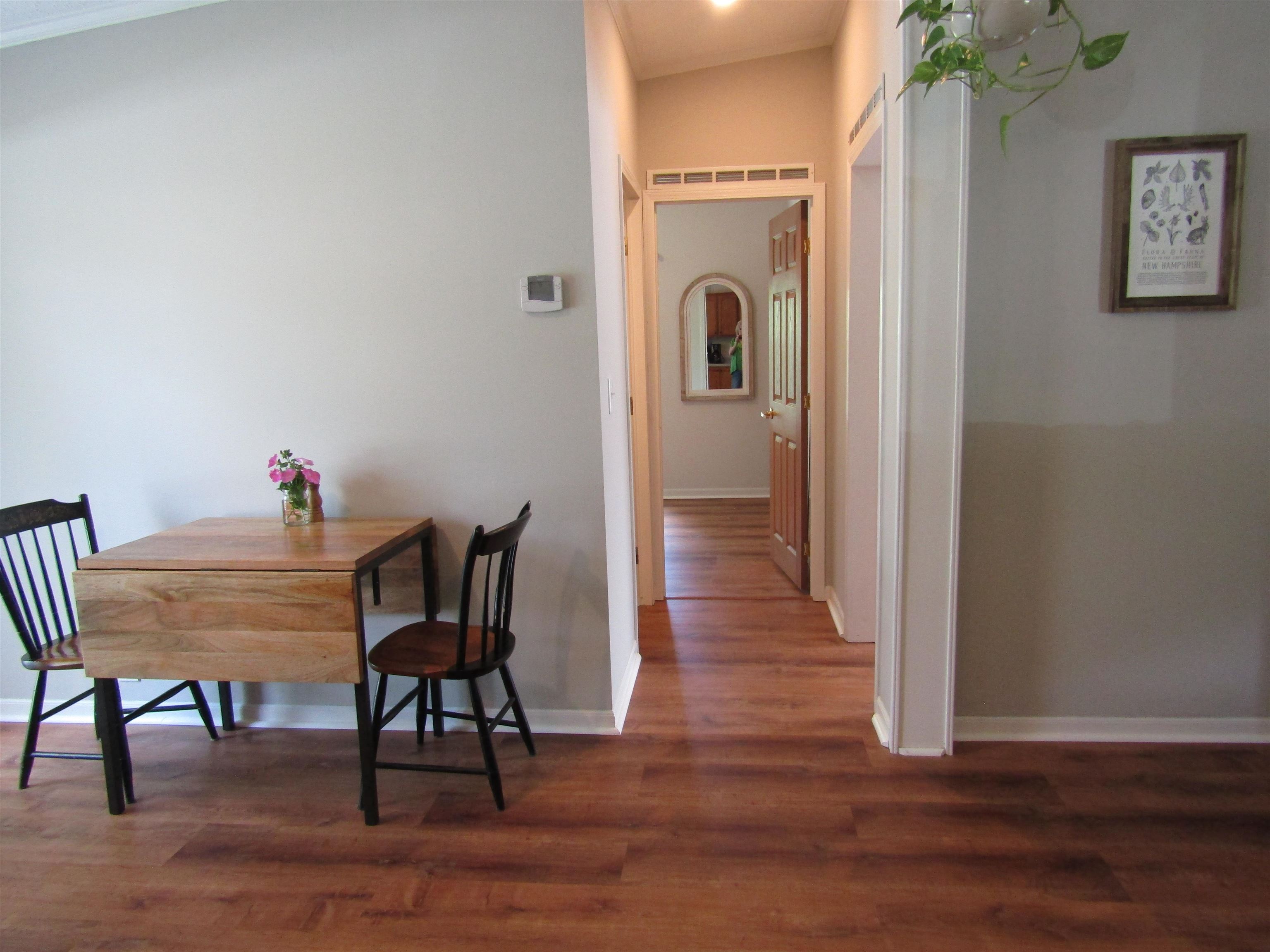 21 Eric Ave, Nashua, NH 03062
