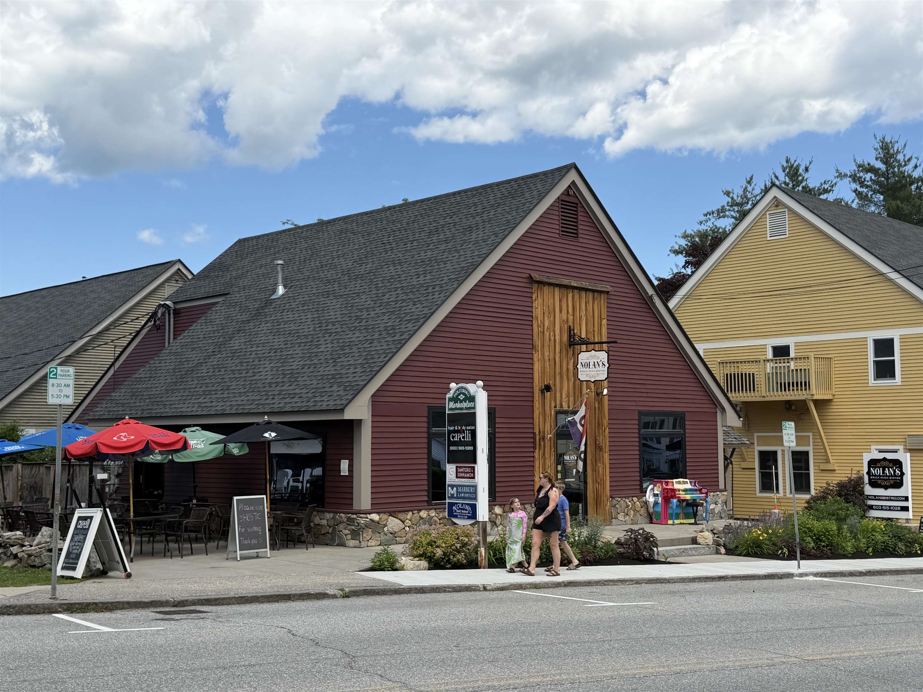 29 Mill St #D5, Wolfeboro, NH 03894