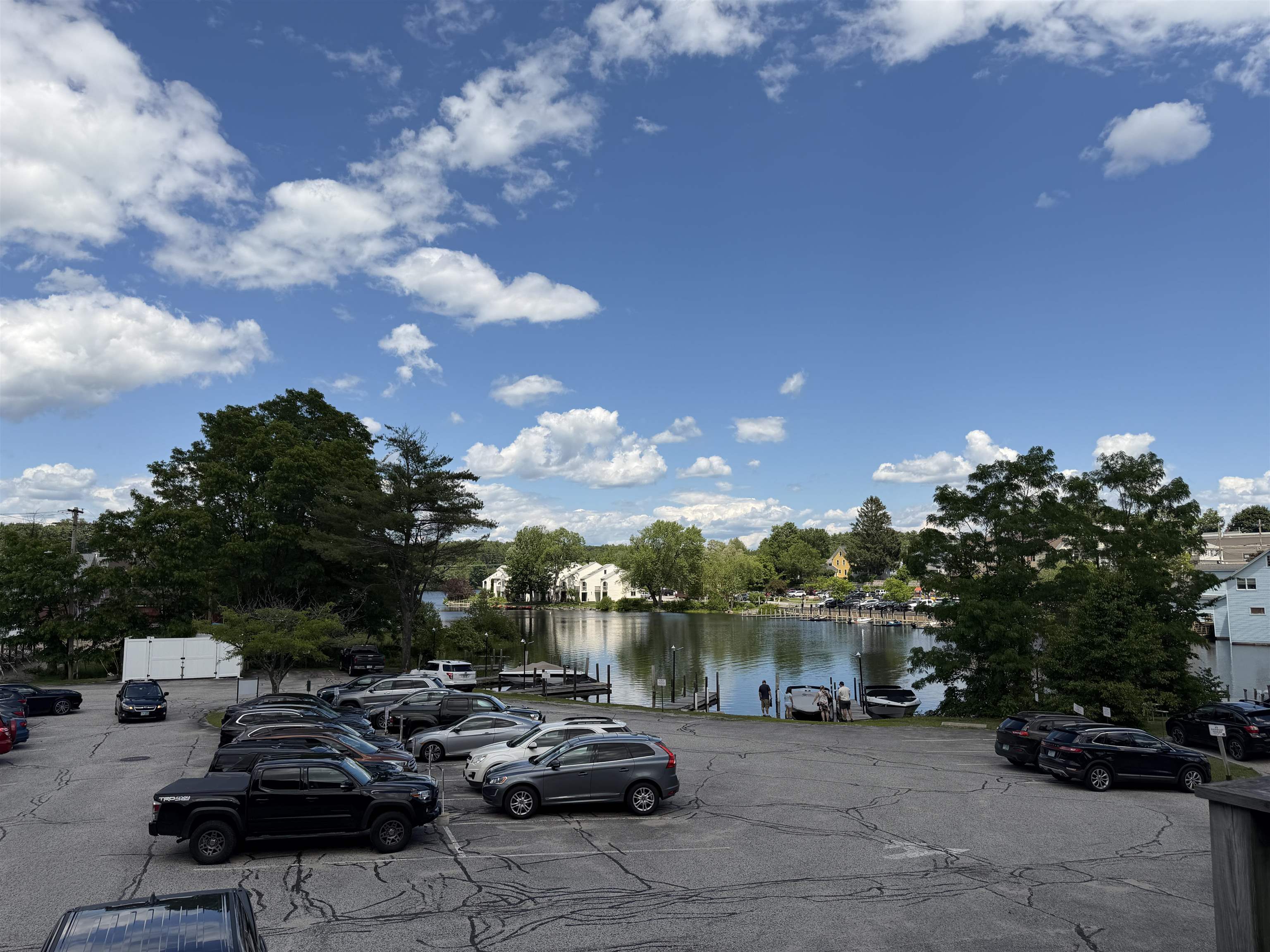 29 Mill St #D5, Wolfeboro, NH 03894