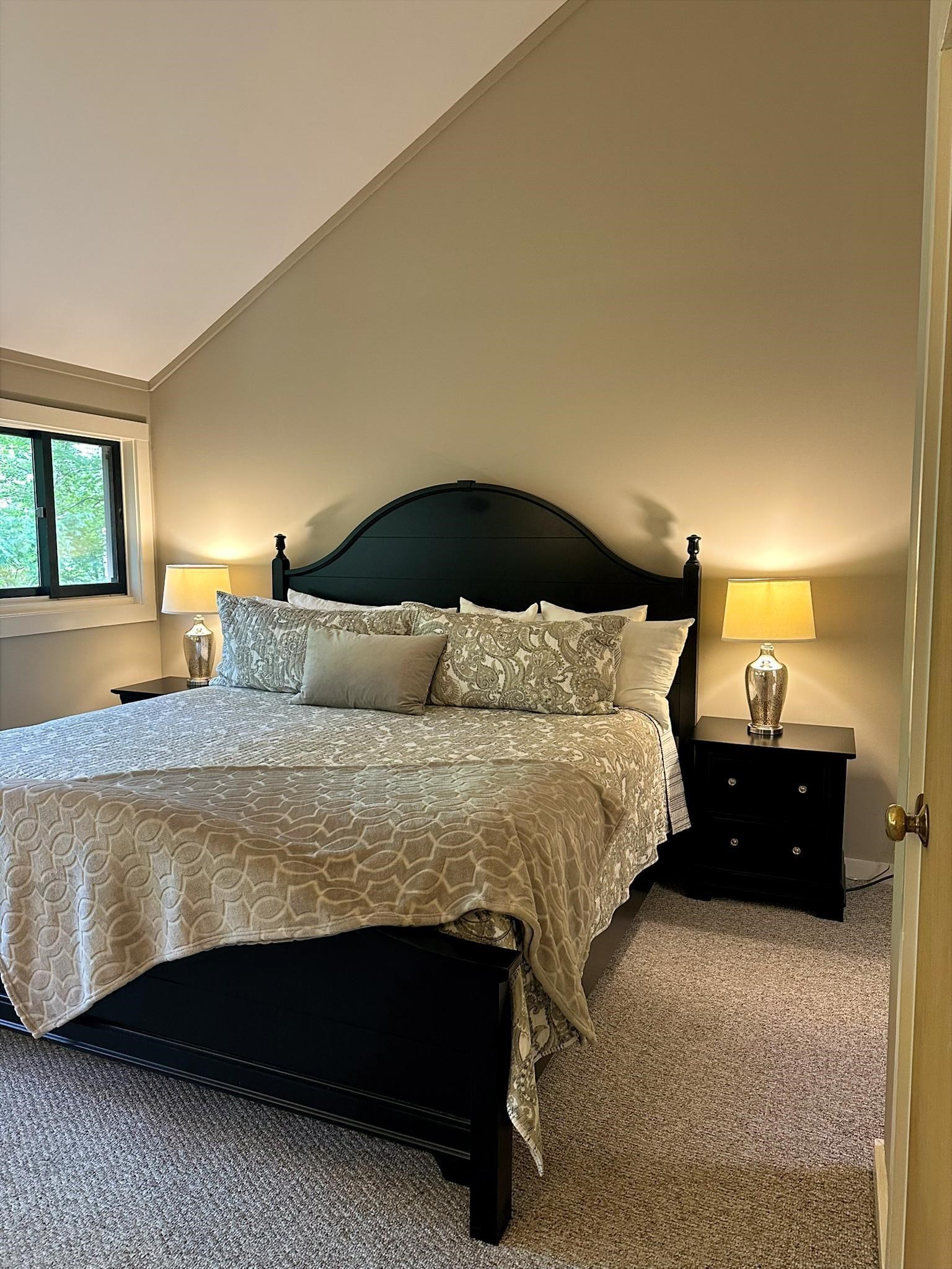 6 Easterly Rd #1, Lincoln, NH 03251