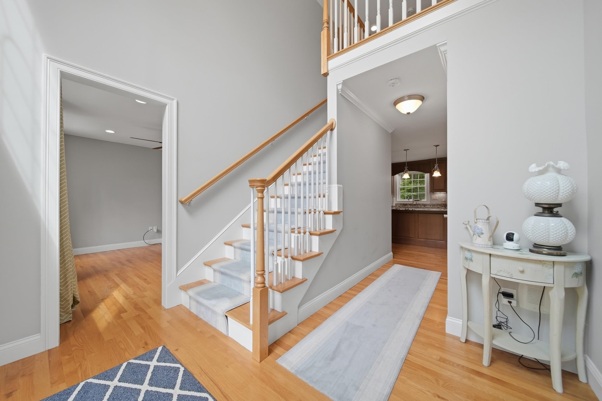 24 Piper Ln, Pelham, NH 03076