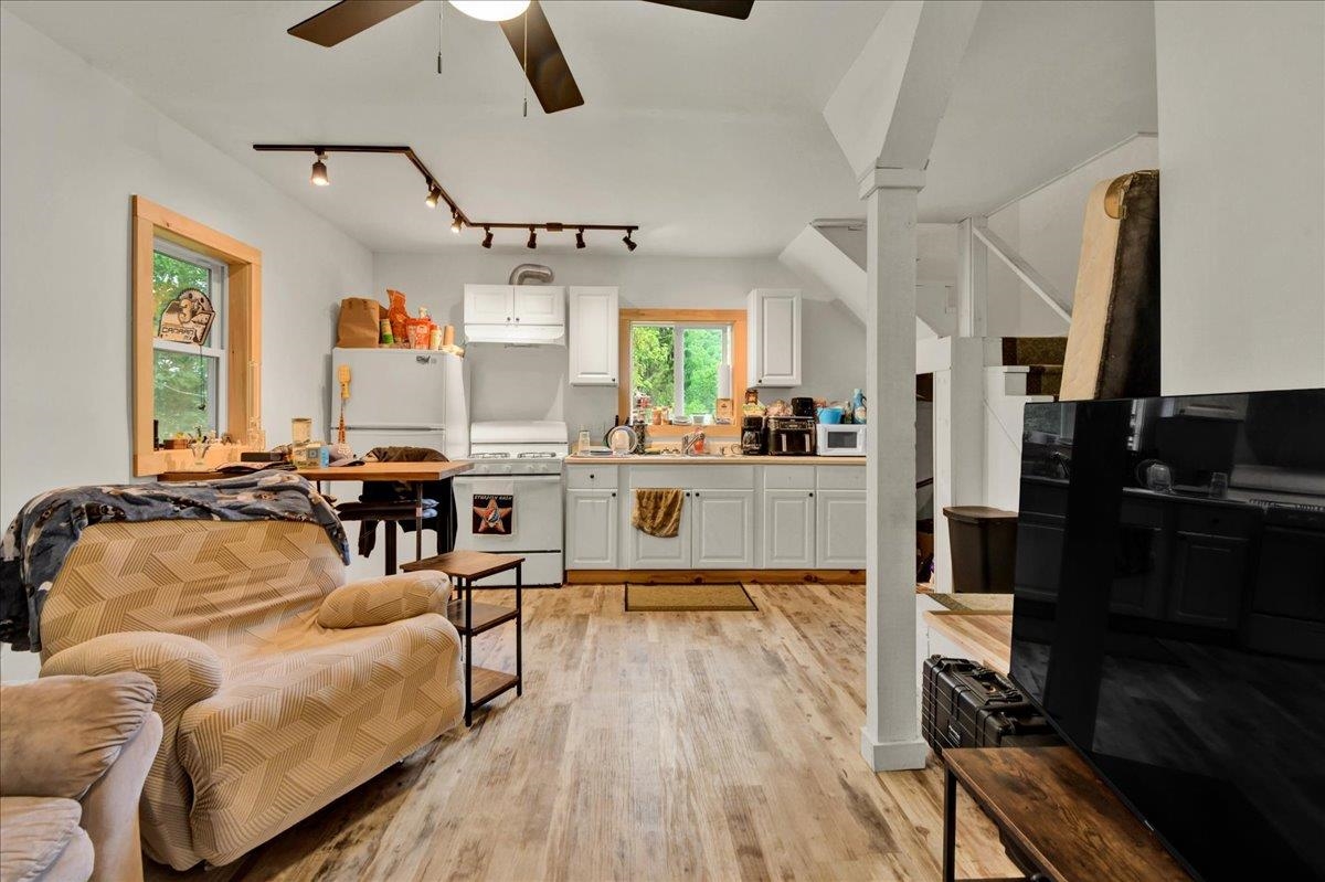 Property photo 50