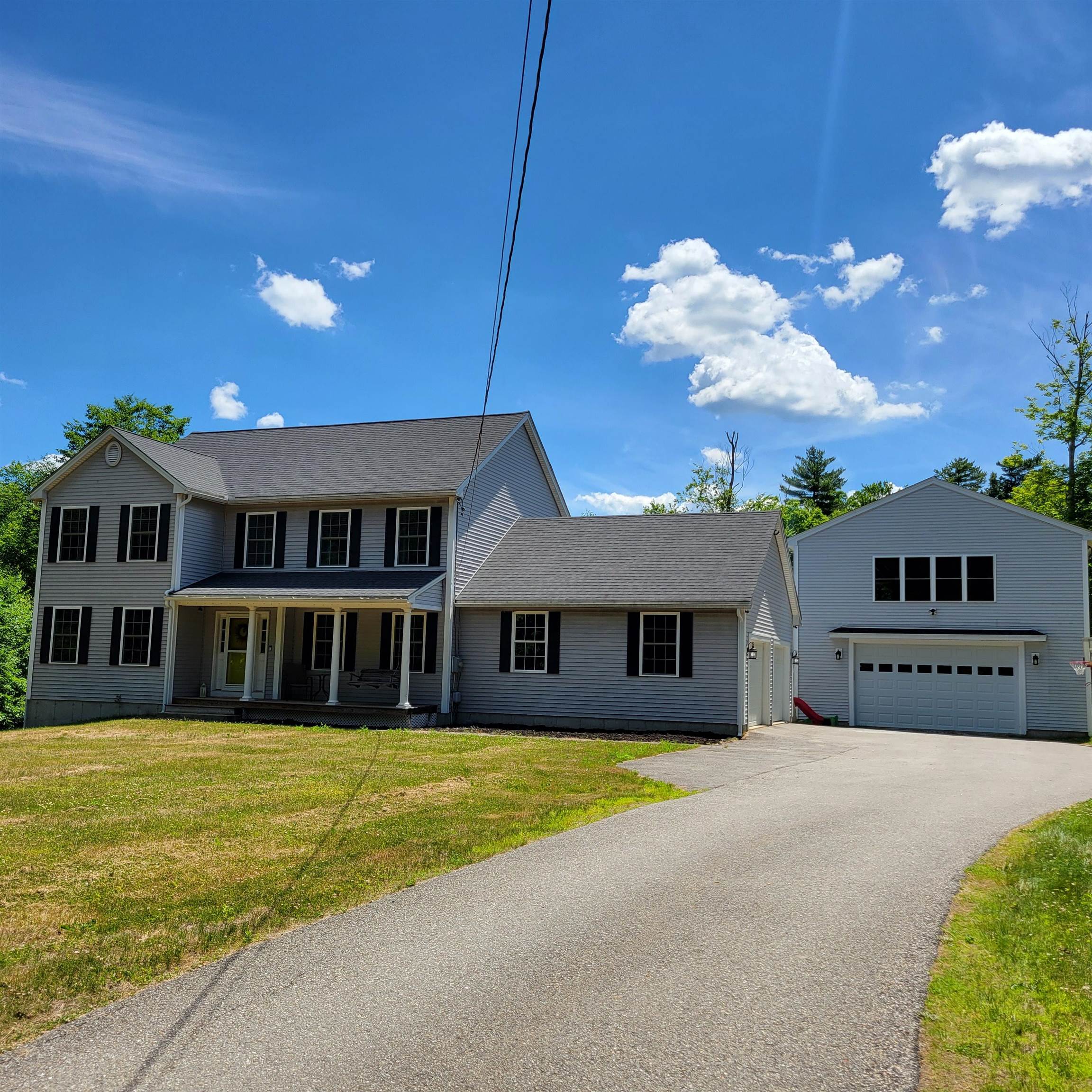 15 Town Farm Rd, Chester, NH 03036