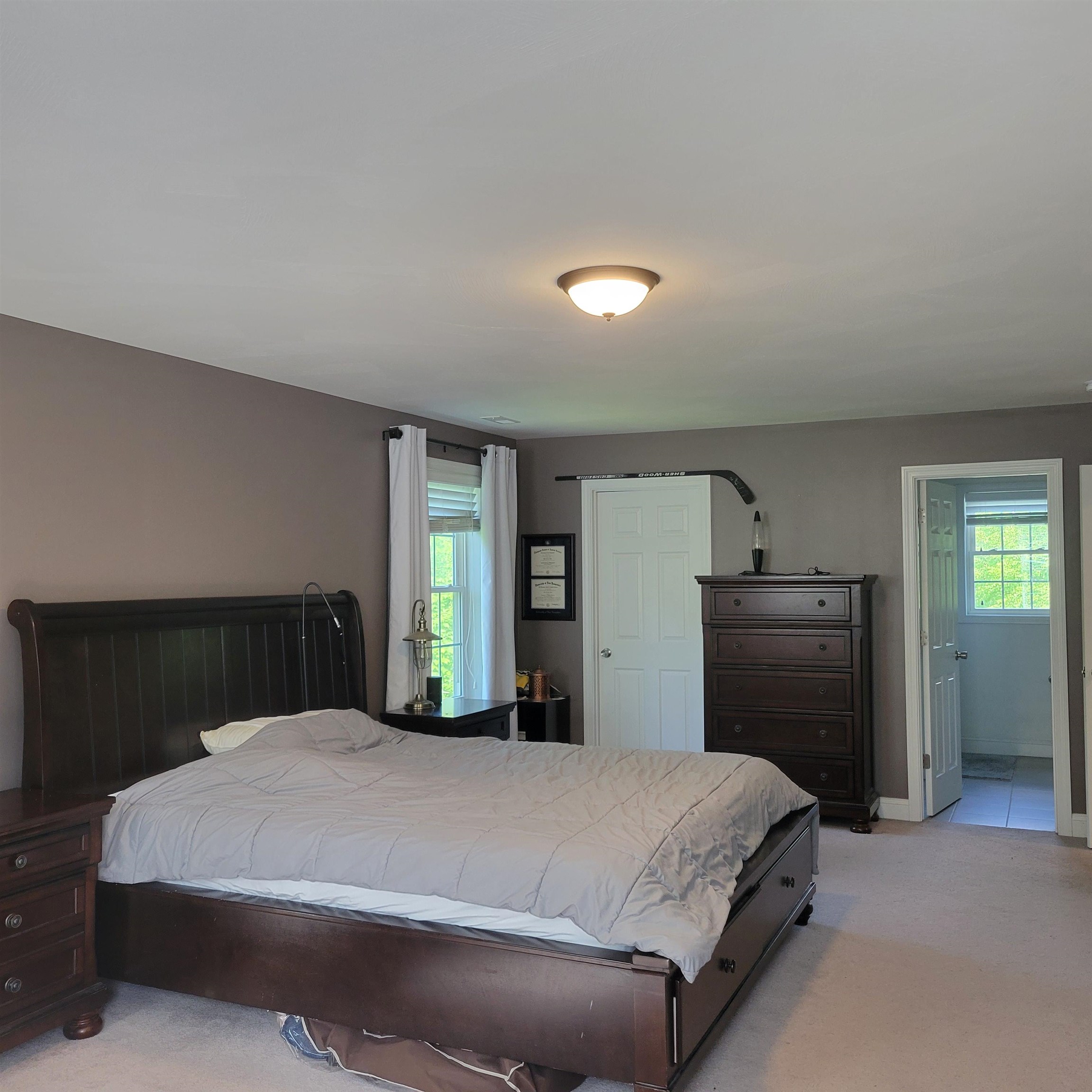 15 Town Farm Rd, Chester, NH 03036
