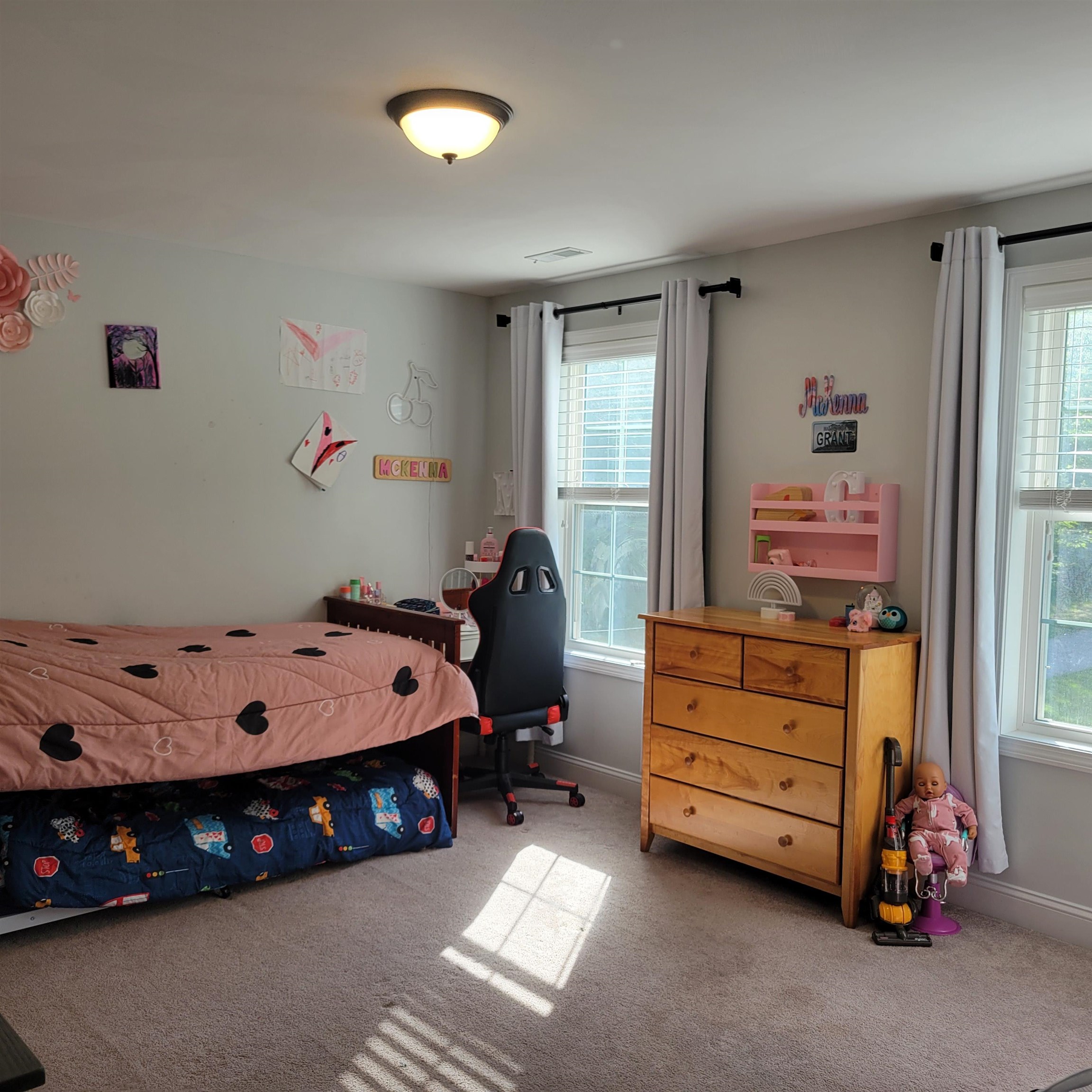 15 Town Farm Rd, Chester, NH 03036
