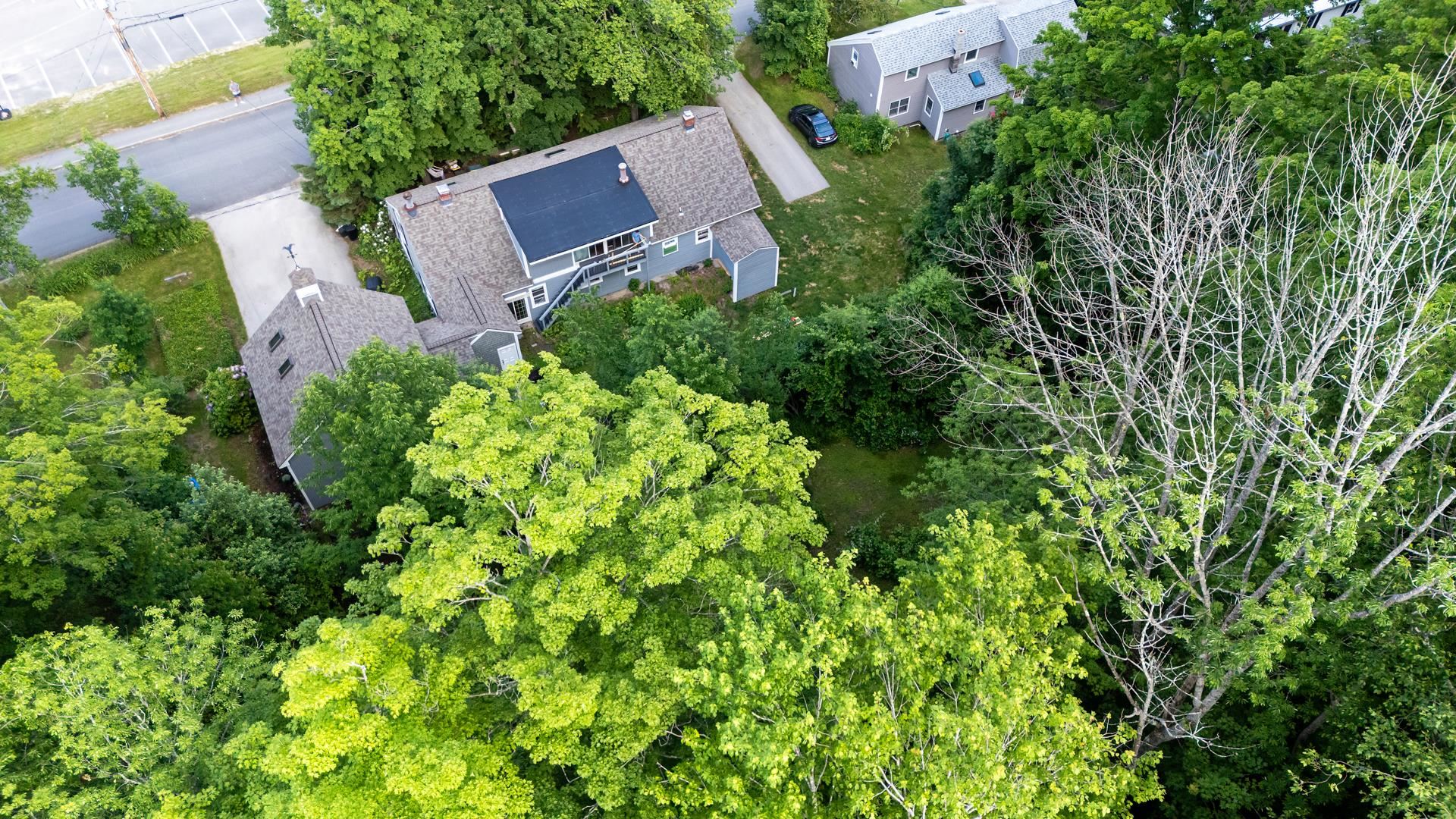 24 Wilder St, Peterborough, NH 03458