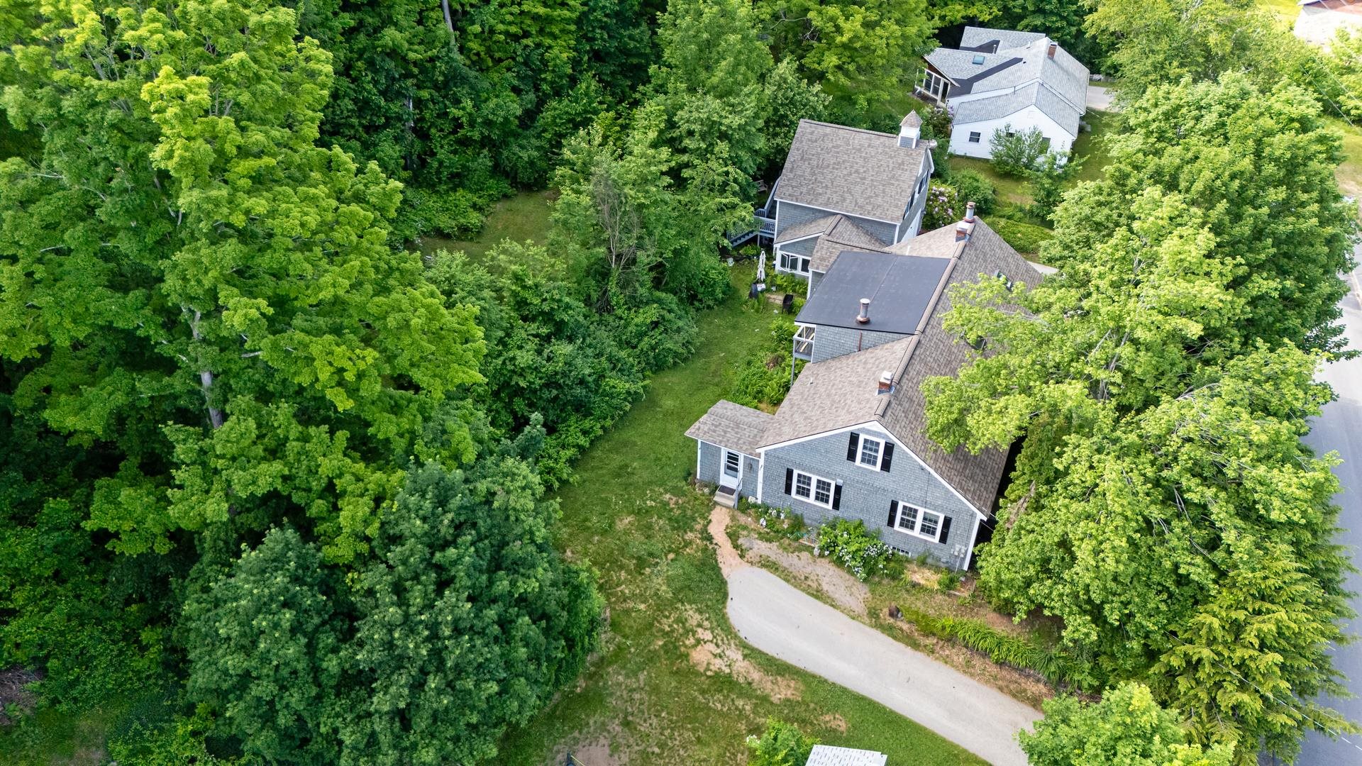 24 Wilder St, Peterborough, NH 03458