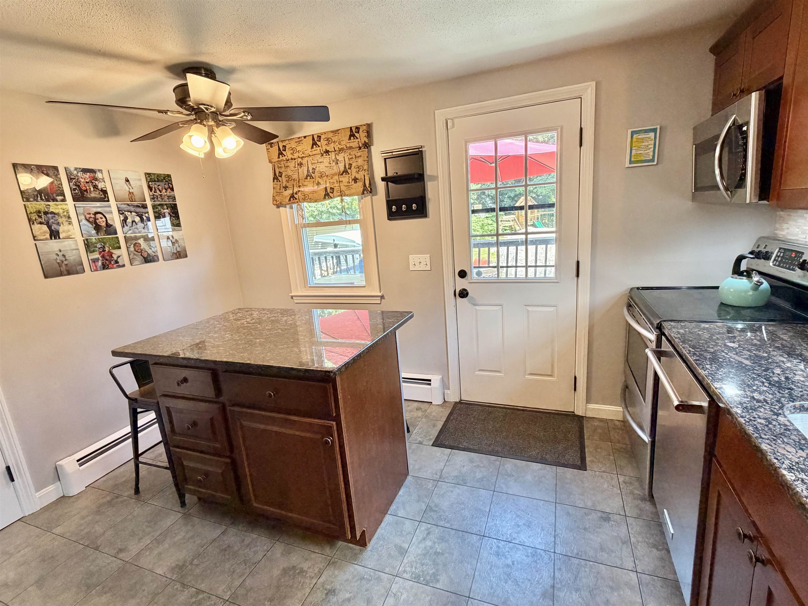 121 Michigan Ave, Manchester, NH 03104