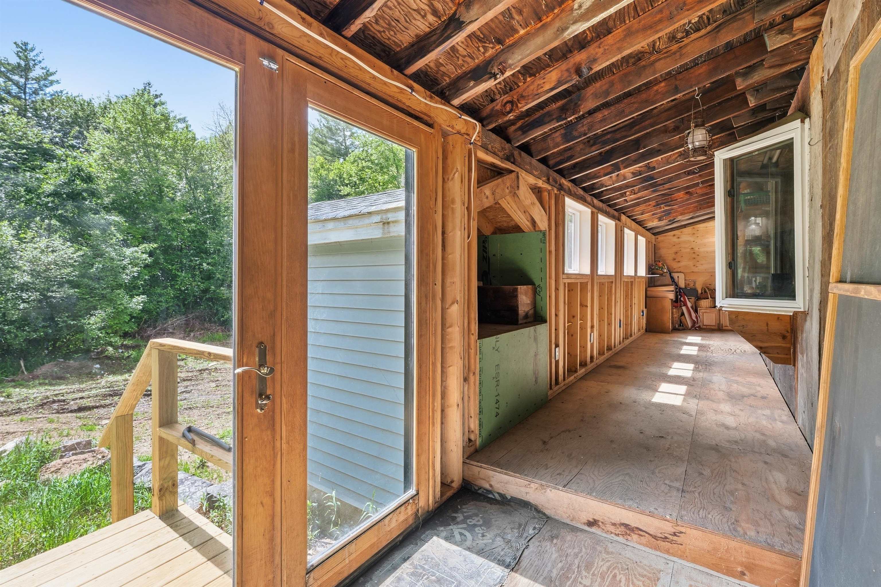 91 Colburn Rd, Milford, NH 03055