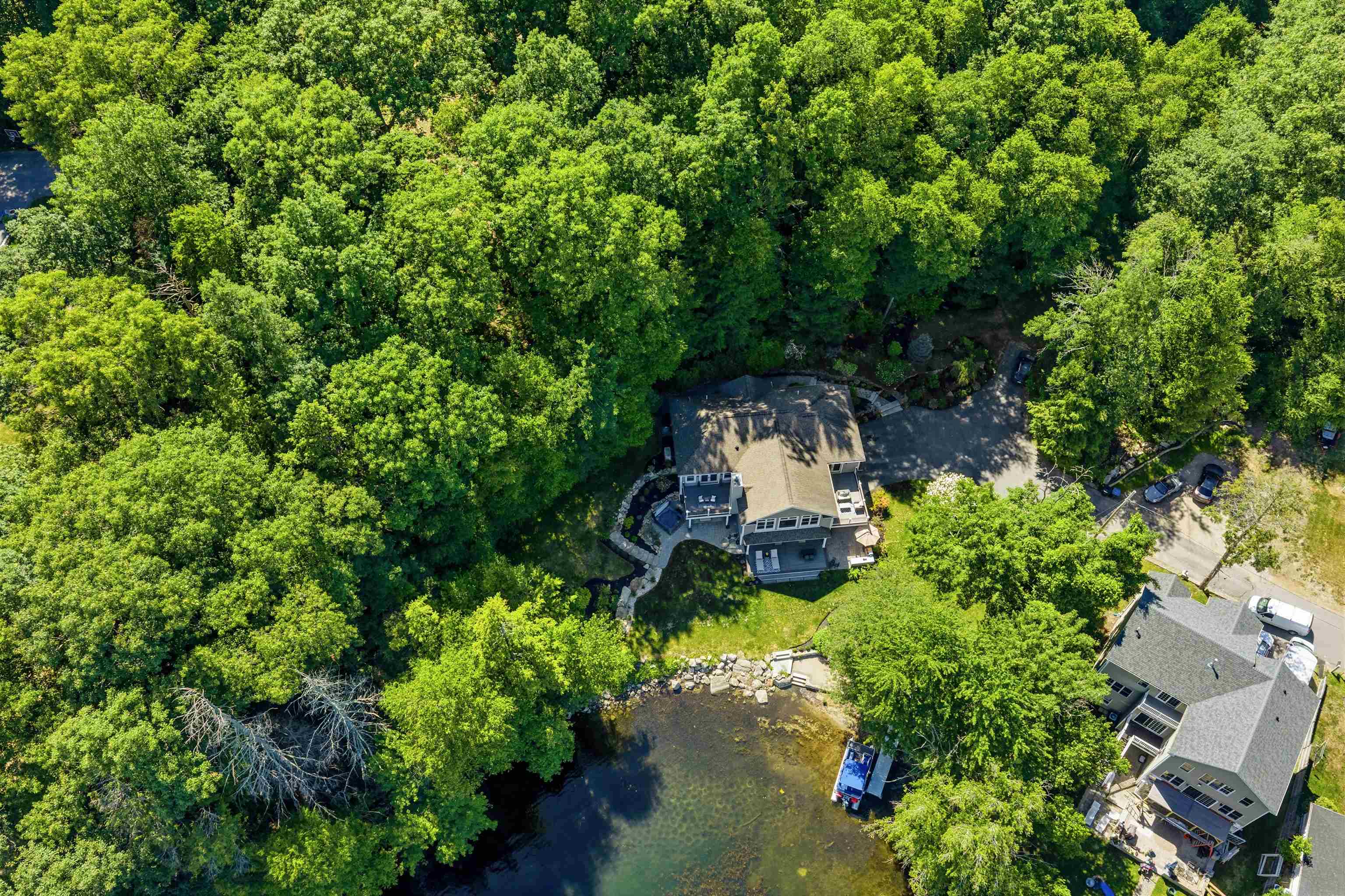 97 W Shore Rd, Windham, NH 03087