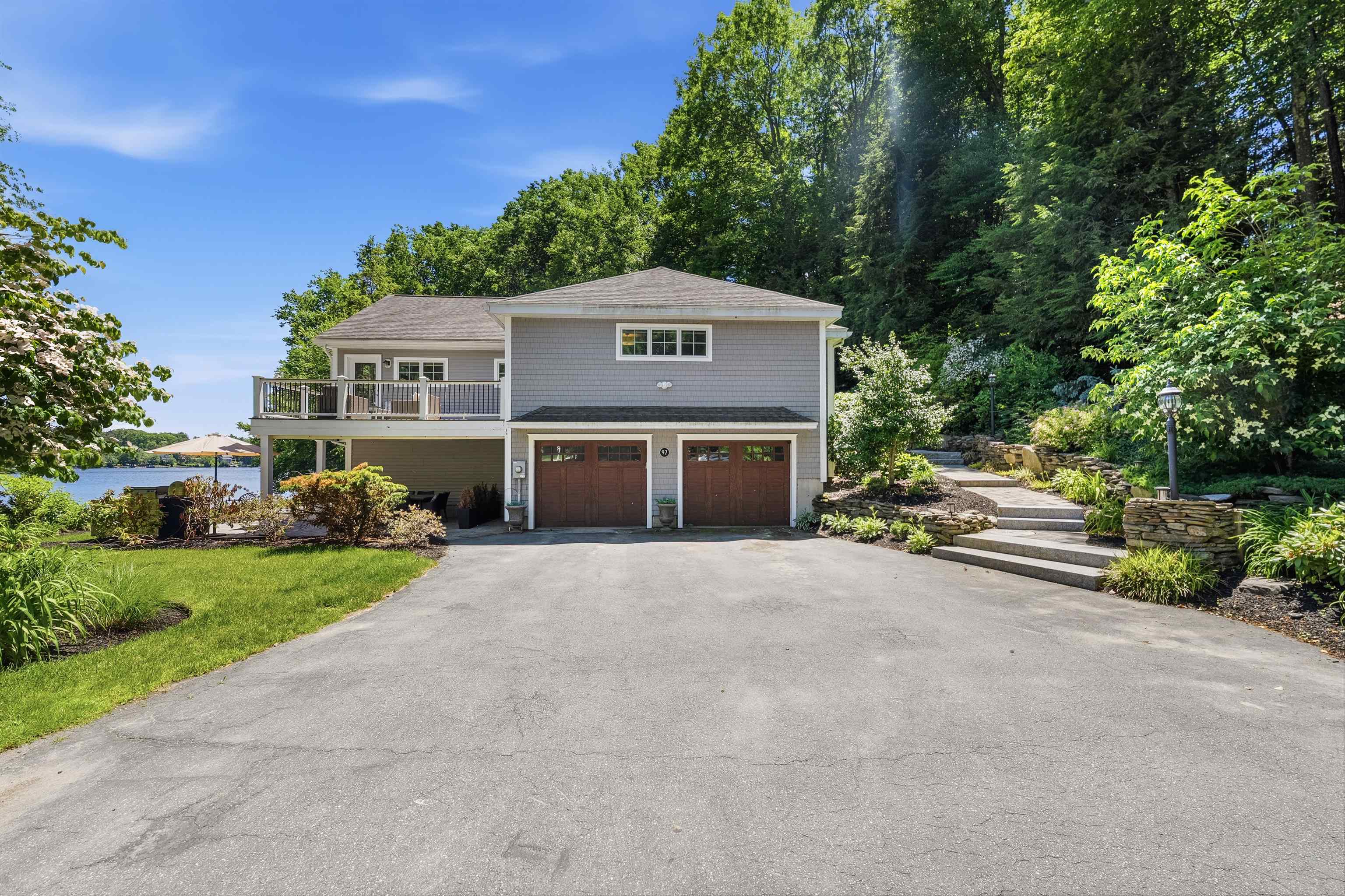 97 W Shore Rd, Windham, NH 03087