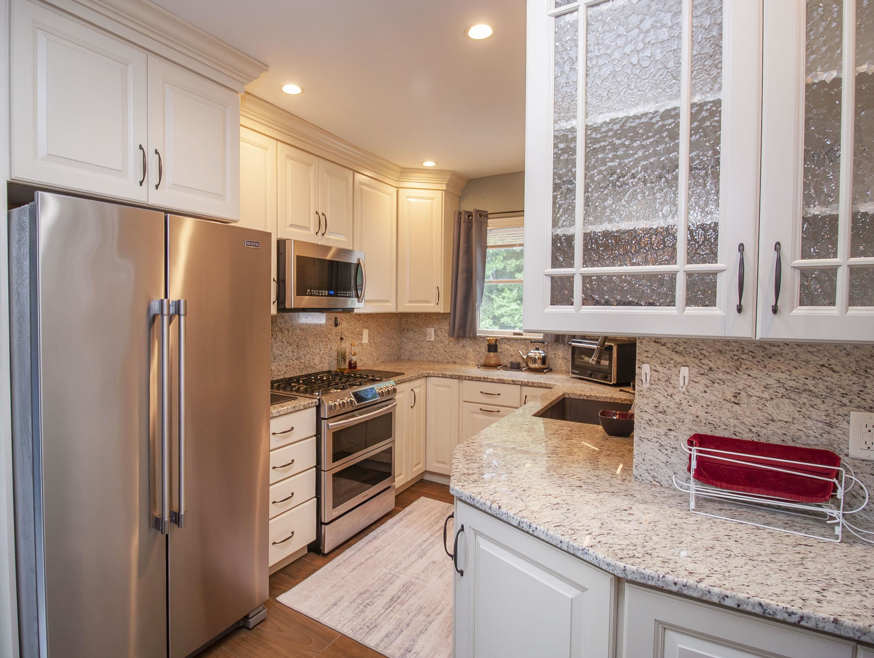 234 Lafayette St, Manchester, NH 03102