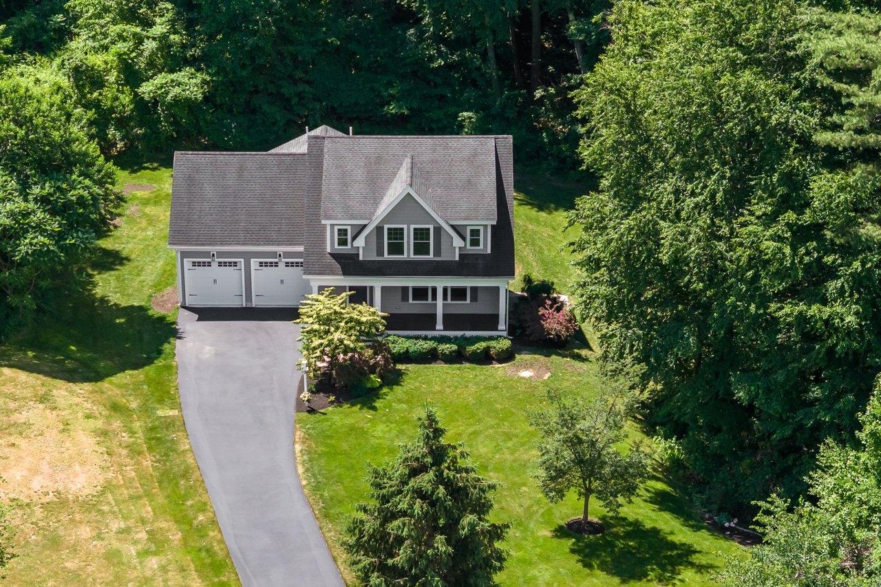 52 Tansy Ave, Stratham, NH 03885