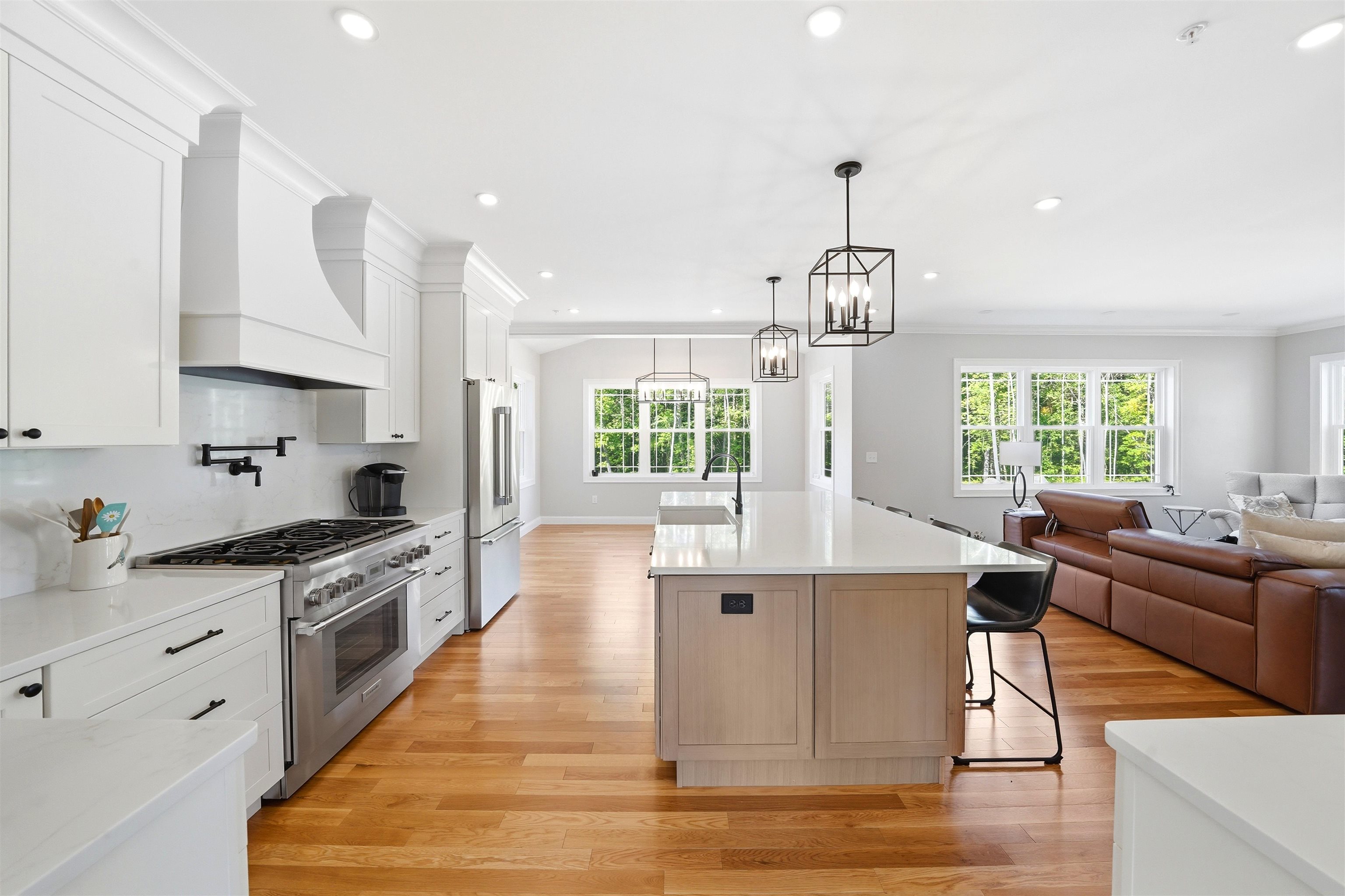 17 Carmel Rd, Pelham, NH 03076