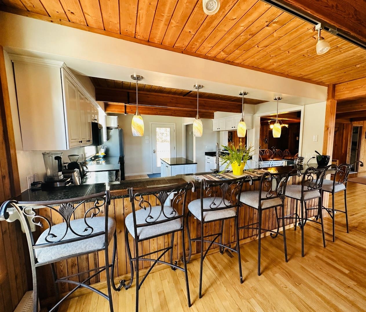 20-24 Crest Ln, Madison, NH 03849