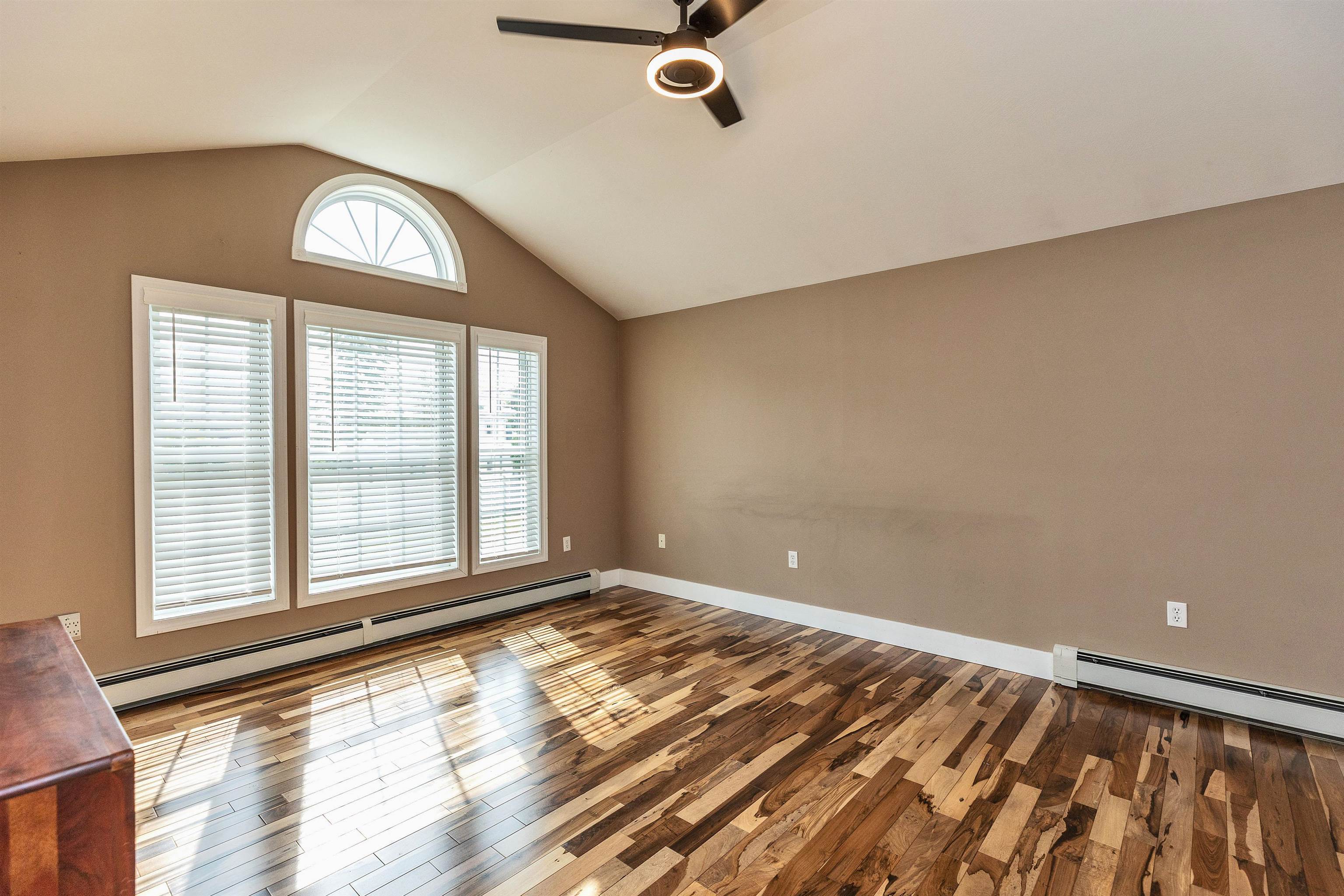 230 Lovering St, Manchester, NH 03109