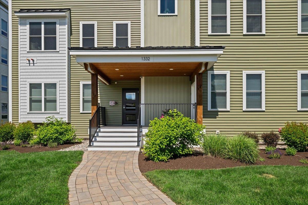 1332 Union Ave #4, Laconia, NH 03246