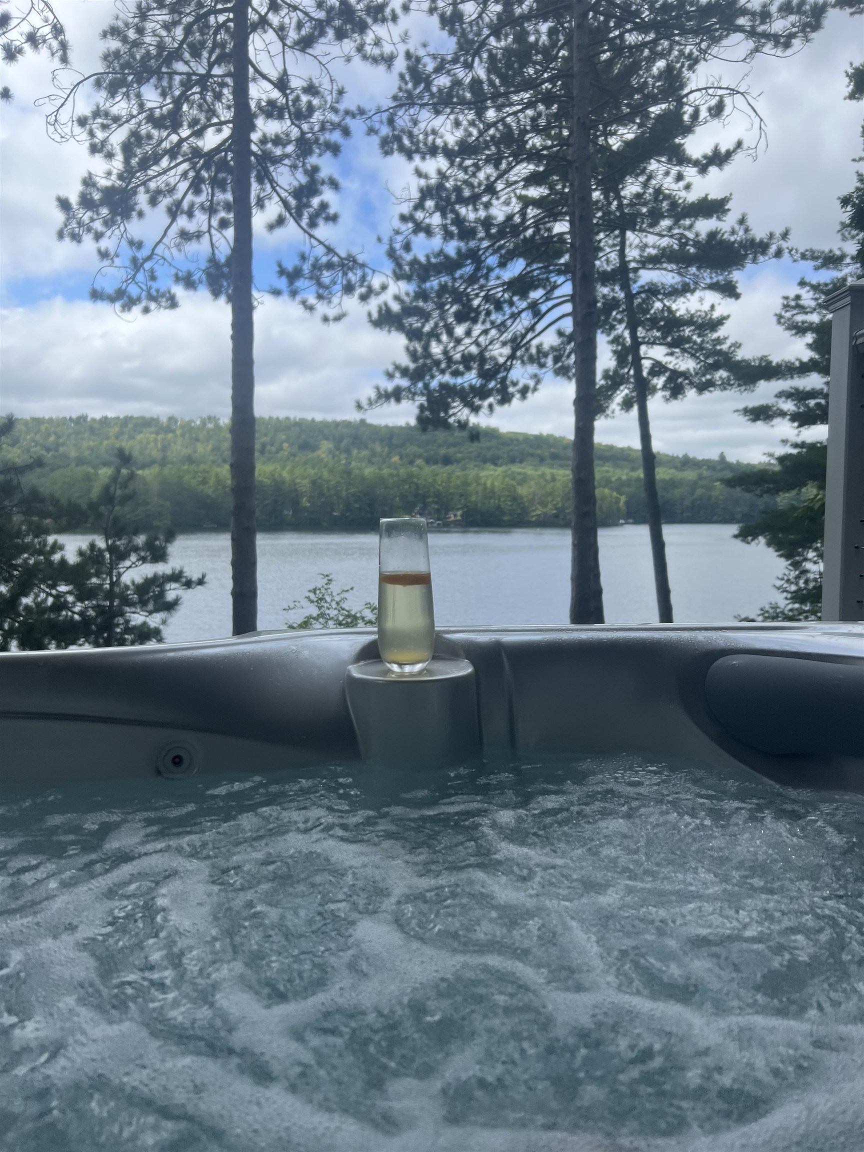 1174 Lord Rd, Wakefield, NH 03872