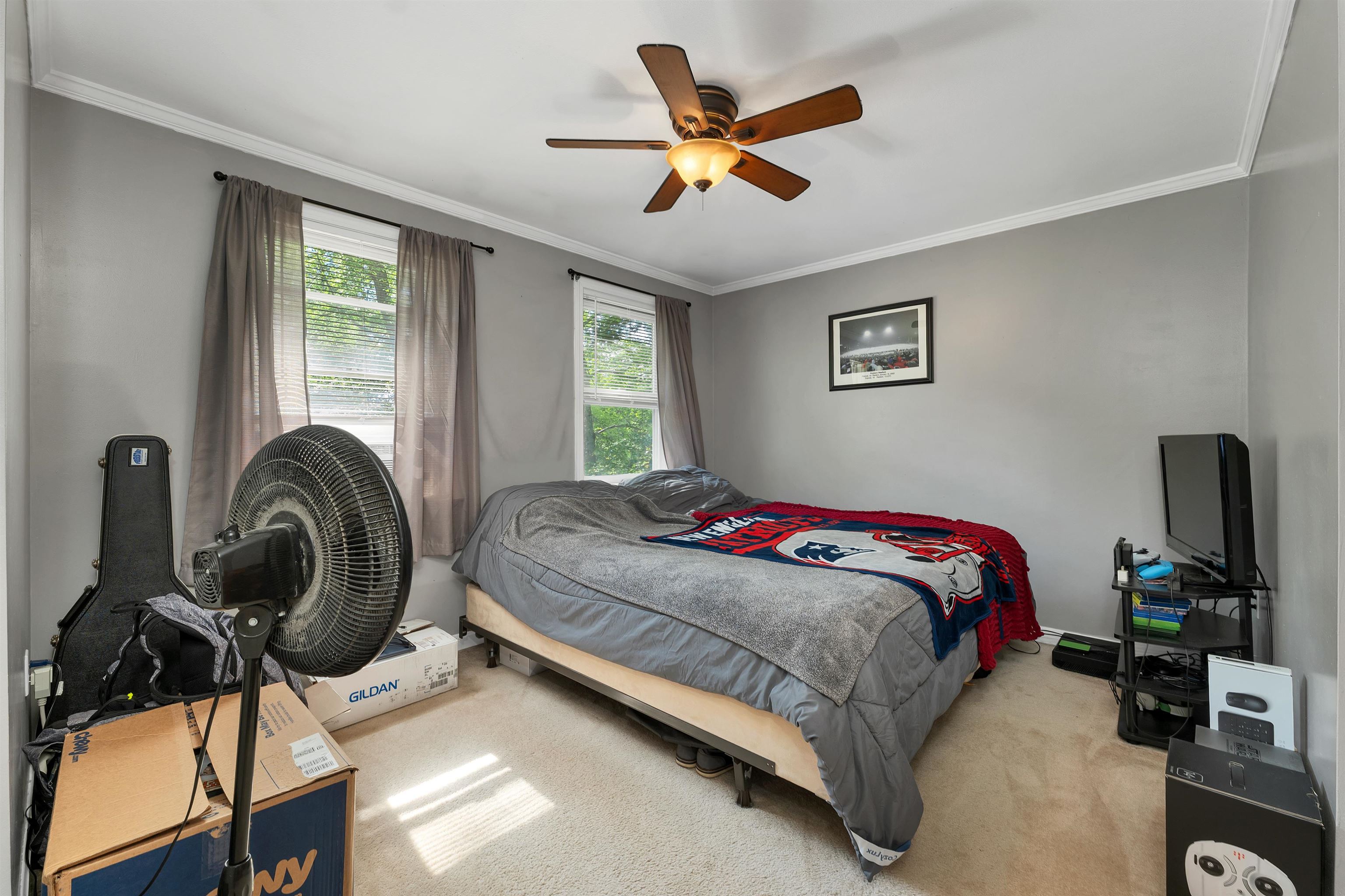 30 Brickyard Dr, Litchfield, NH 03052