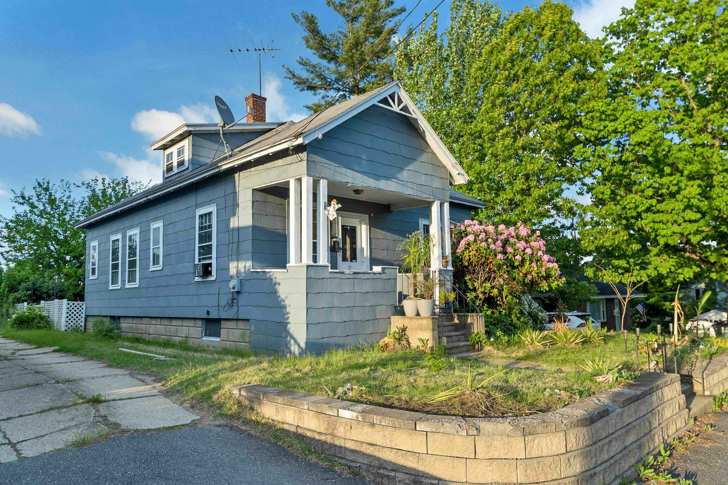 315 Mast Rd, Manchester, NH 03102