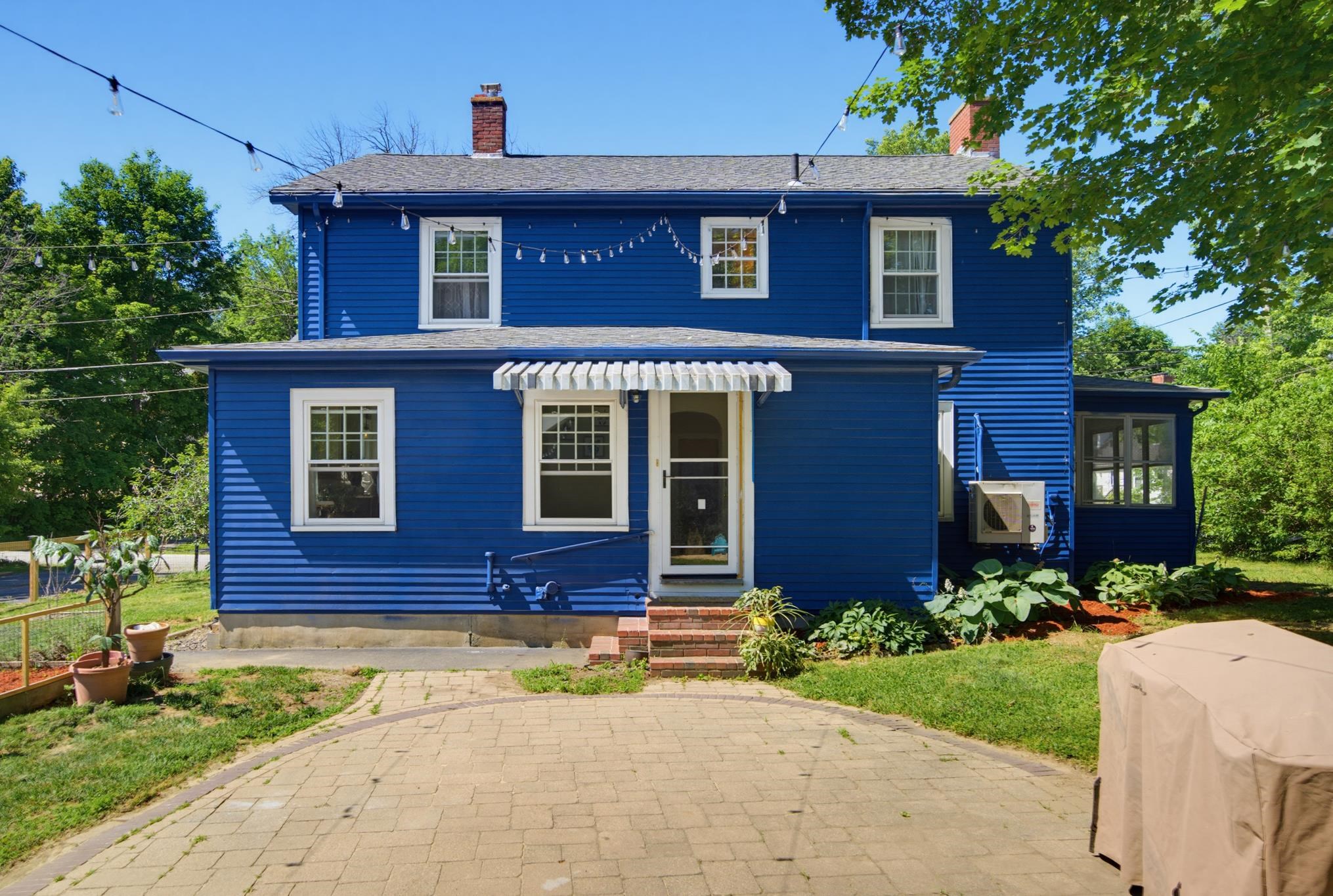 2 Garden St, Somersworth, NH 03878