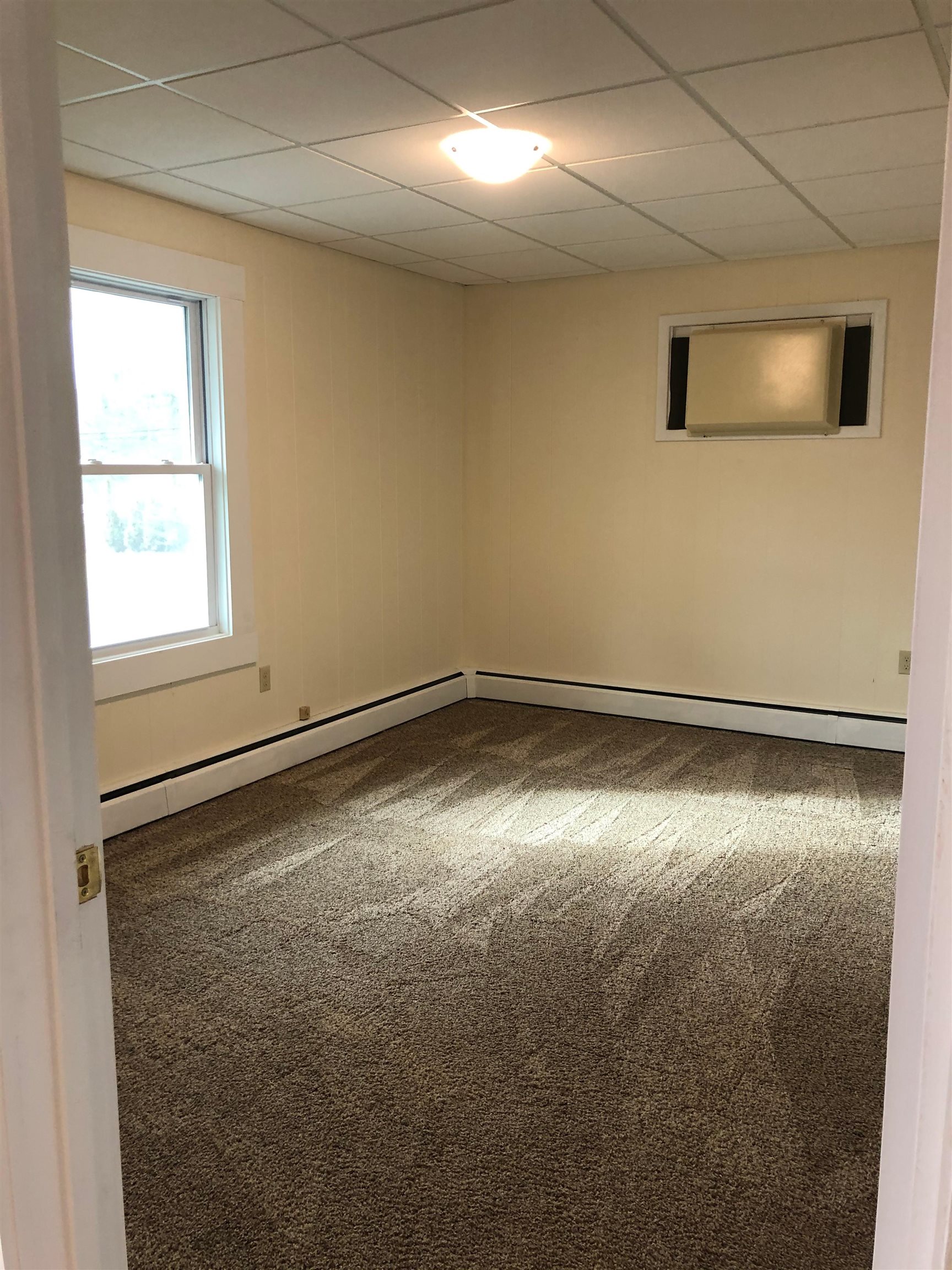 411 Us Route 4, Enfield, NH 03748