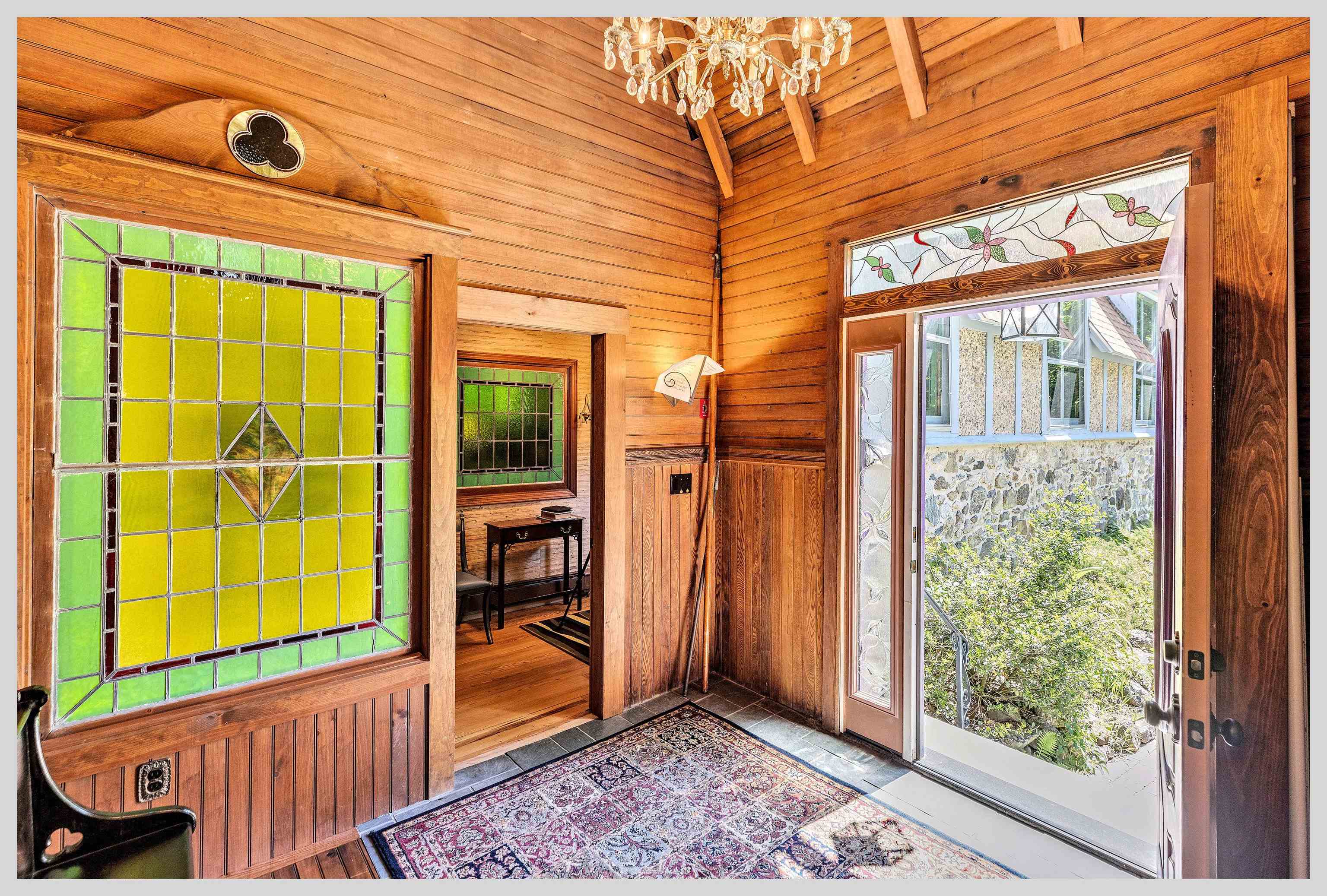 135 Shepard Hill Rd, Holderness, NH 03245
