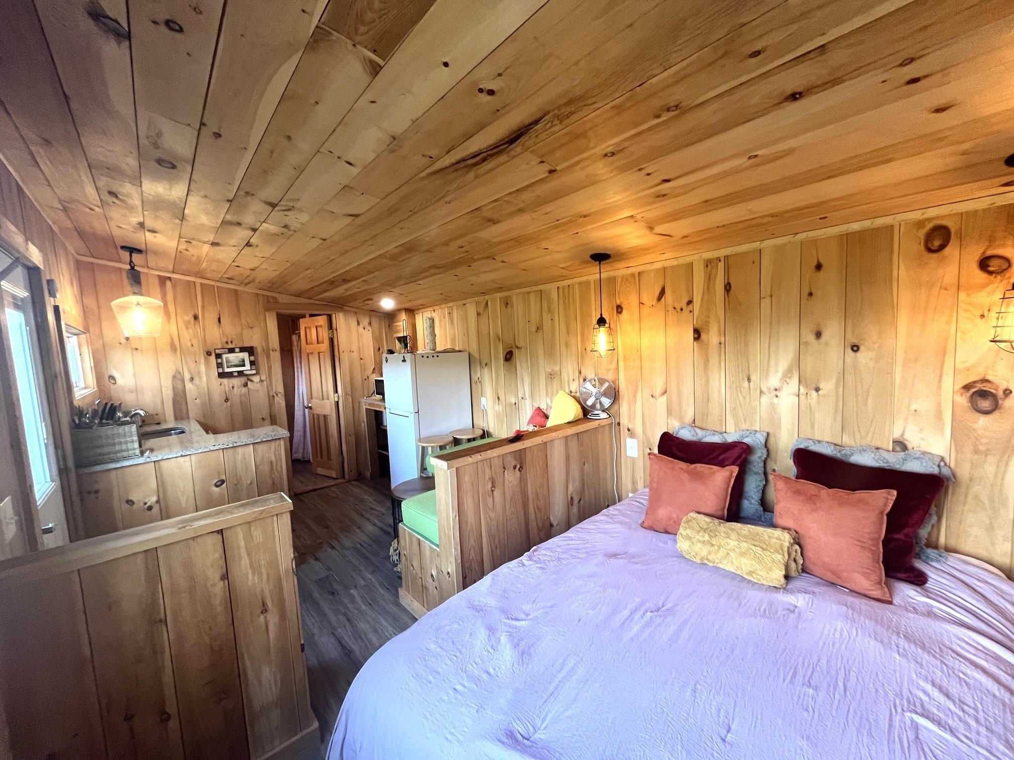 Cozy and fully furnished!