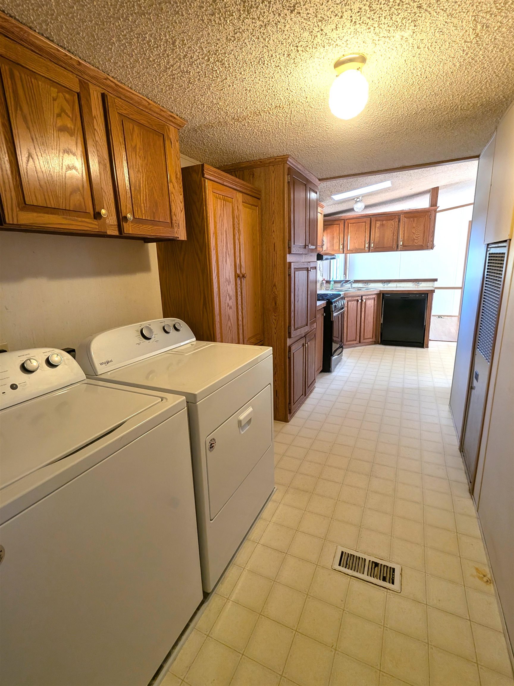 545 Elm St #34, Milford, NH 03055